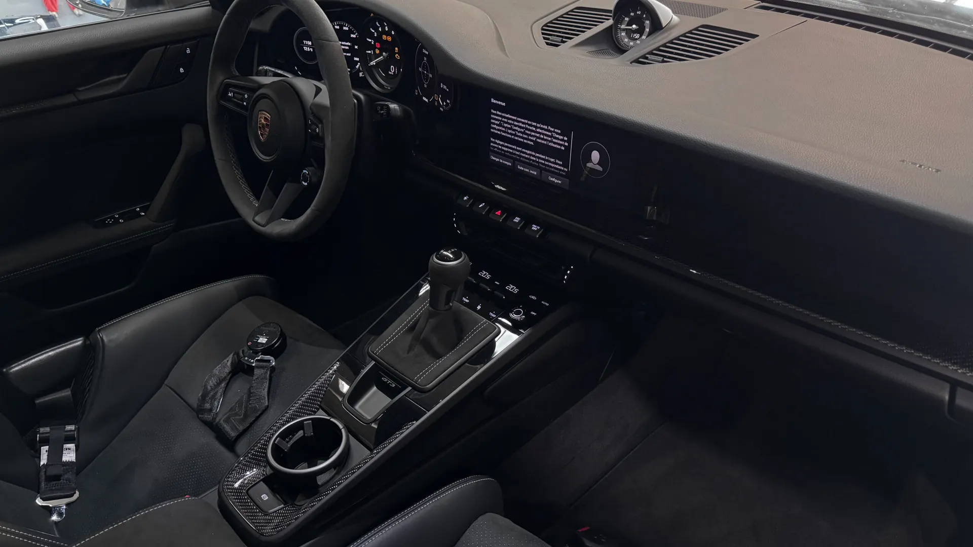 Porsche 992 — photo 15