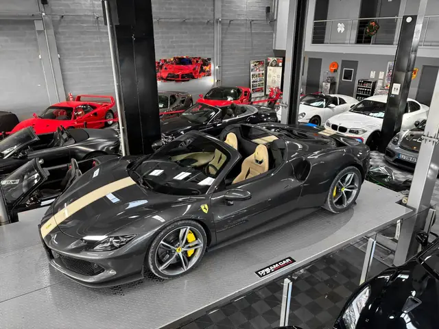 Ferrari 296