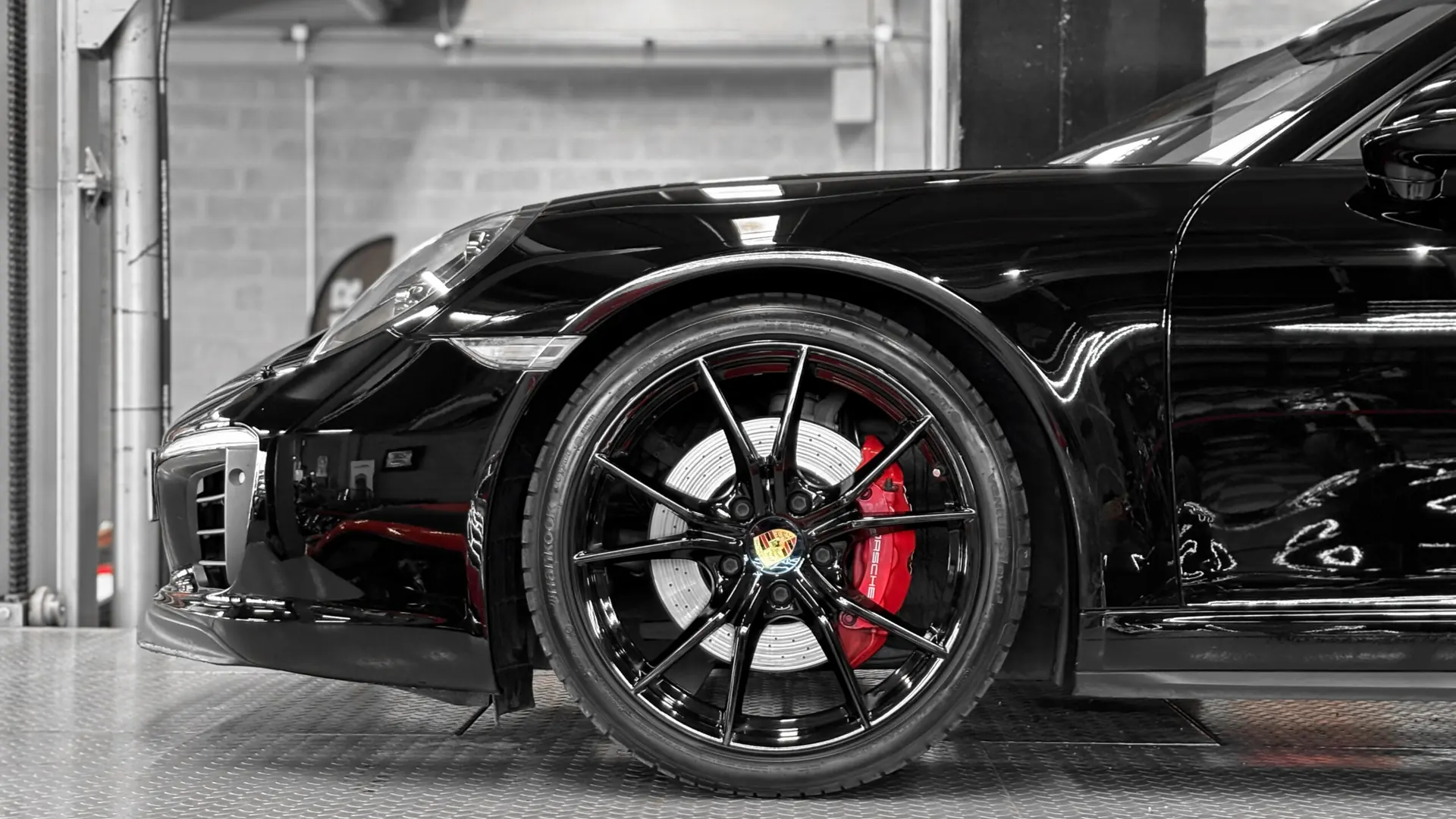 Porsche 991 — photo 39