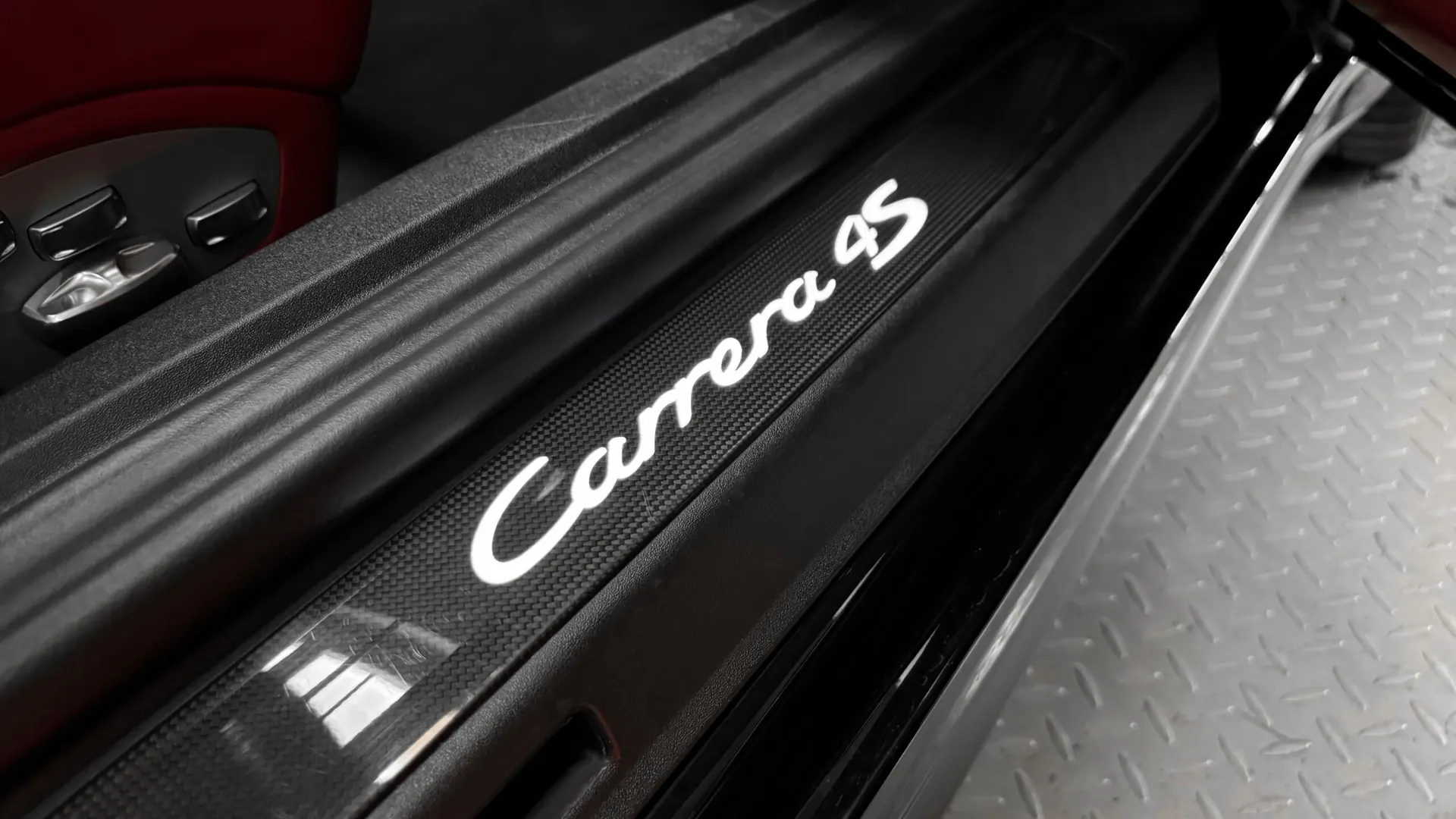 Porsche 991 — photo 17