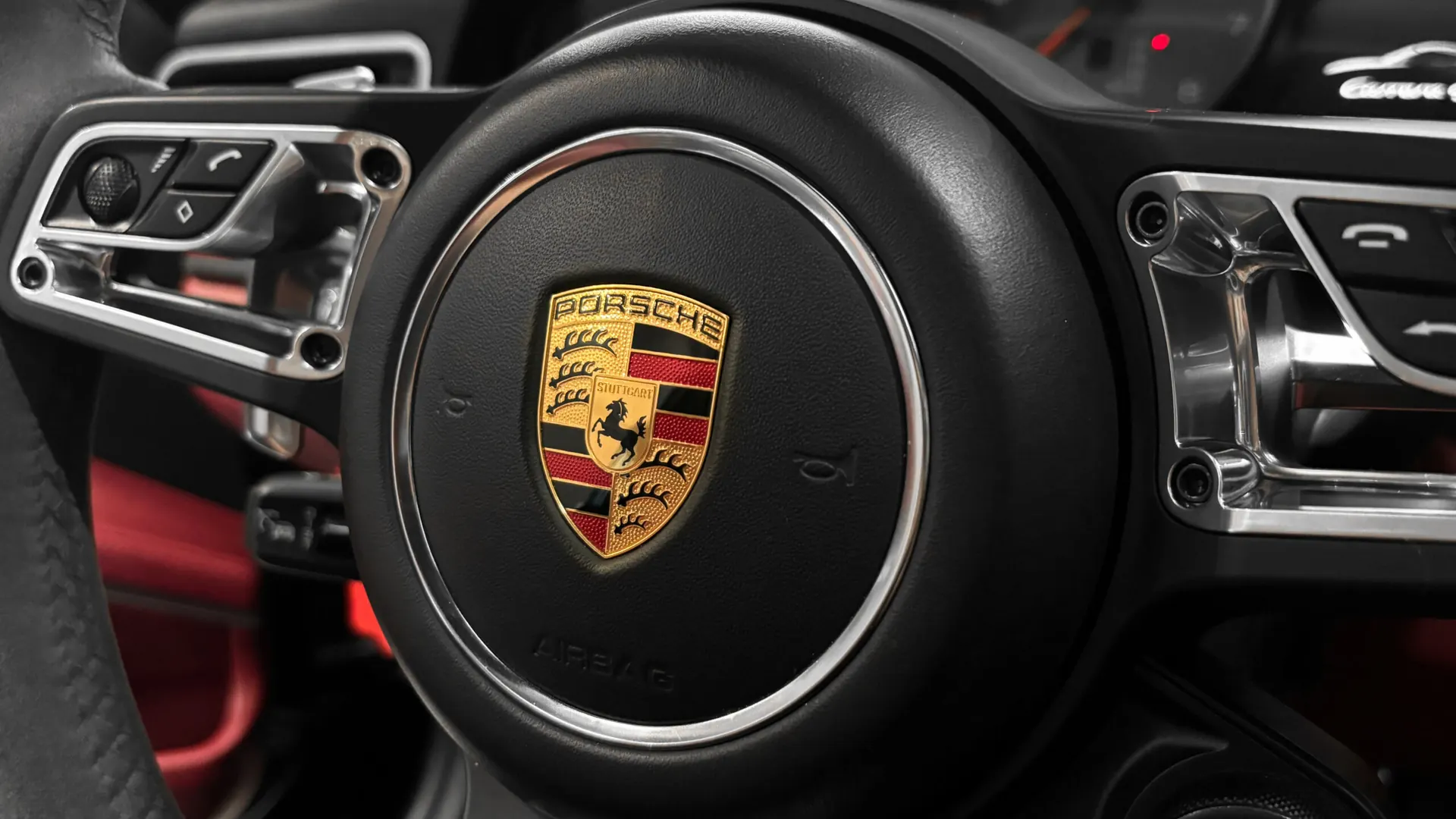 Porsche 991 — photo 32
