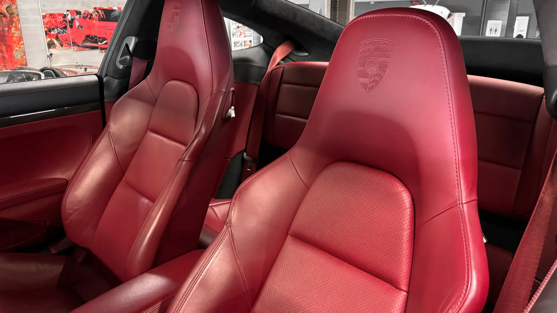 Porsche 991 — photo 31