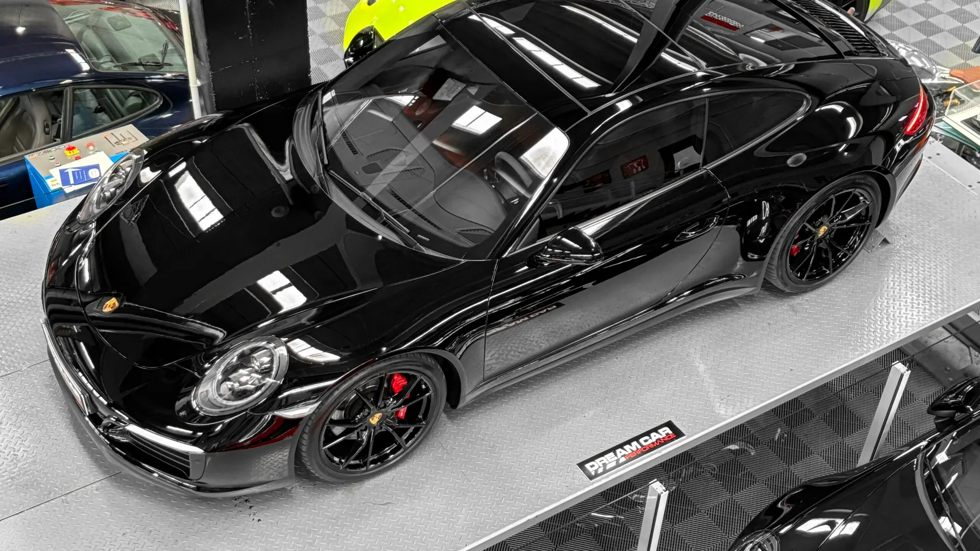 Porsche 991 — photo 46