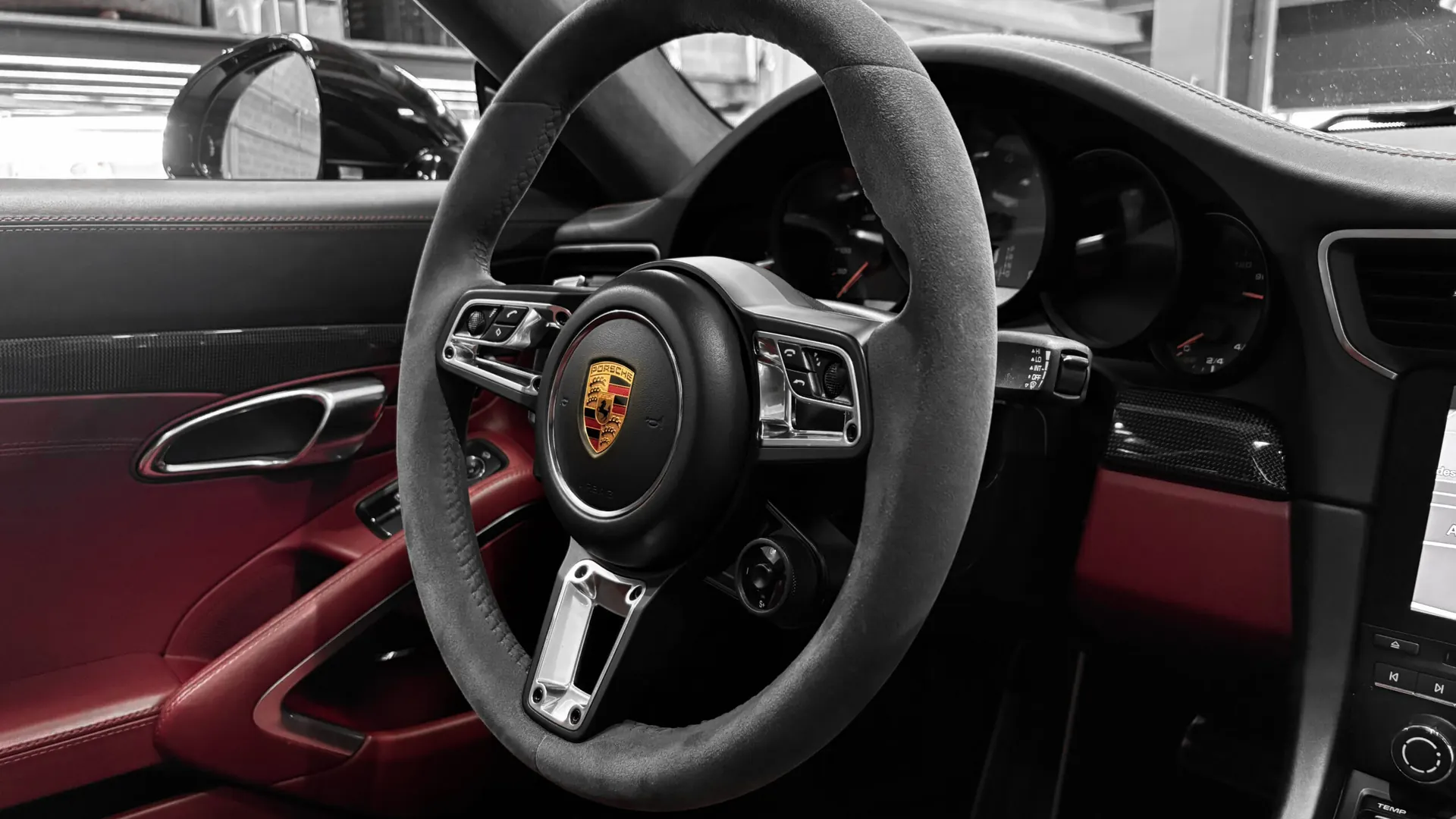 Porsche 991 — photo 13