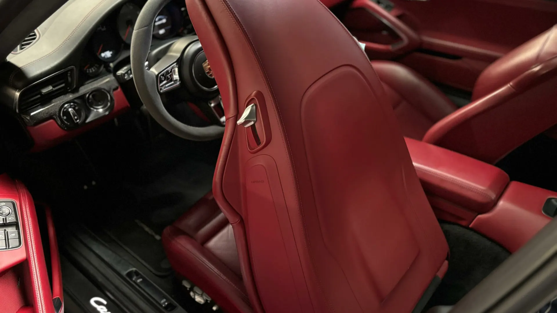 Porsche 991 — photo 37