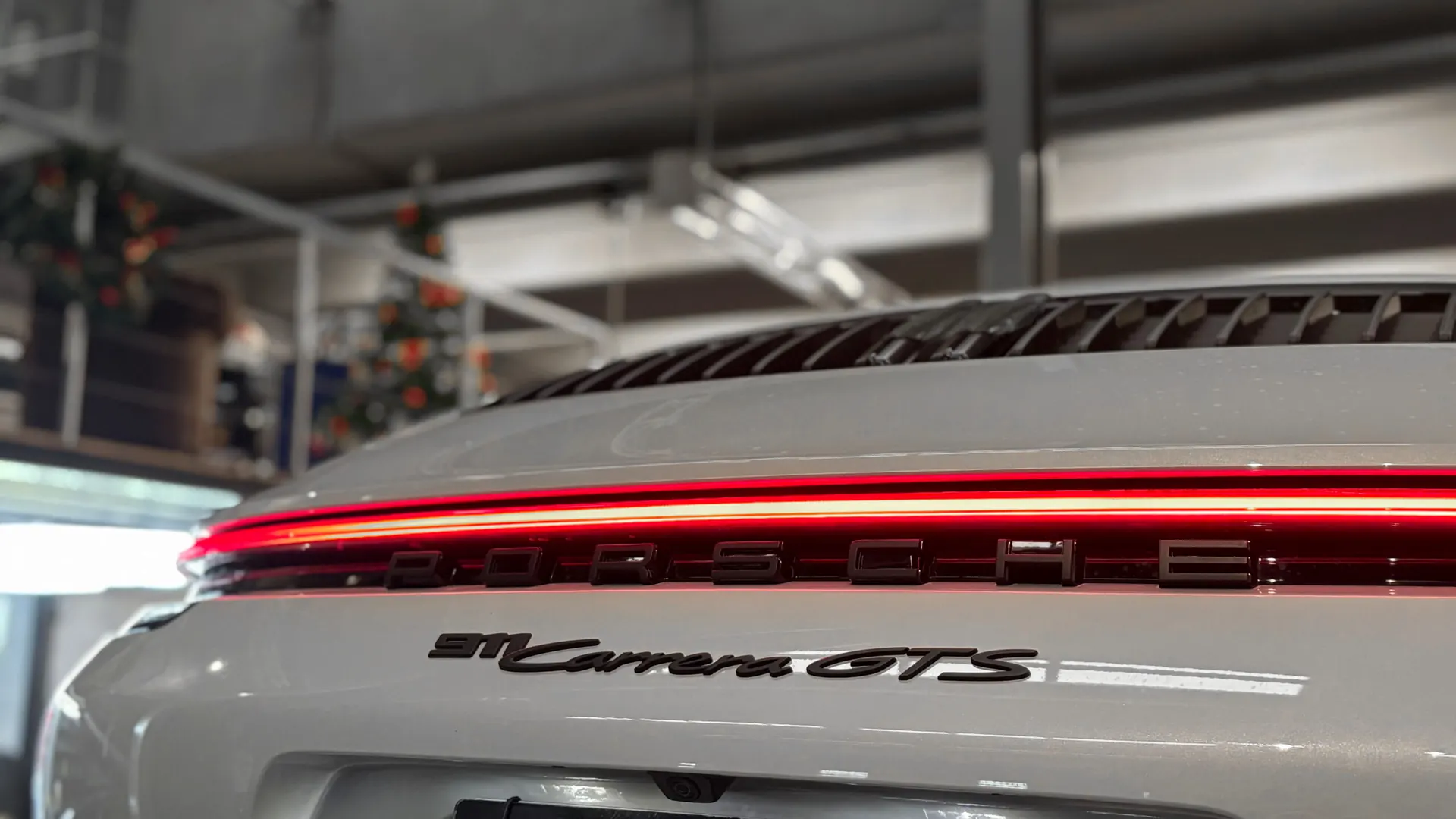 Porsche 992 — photo 18