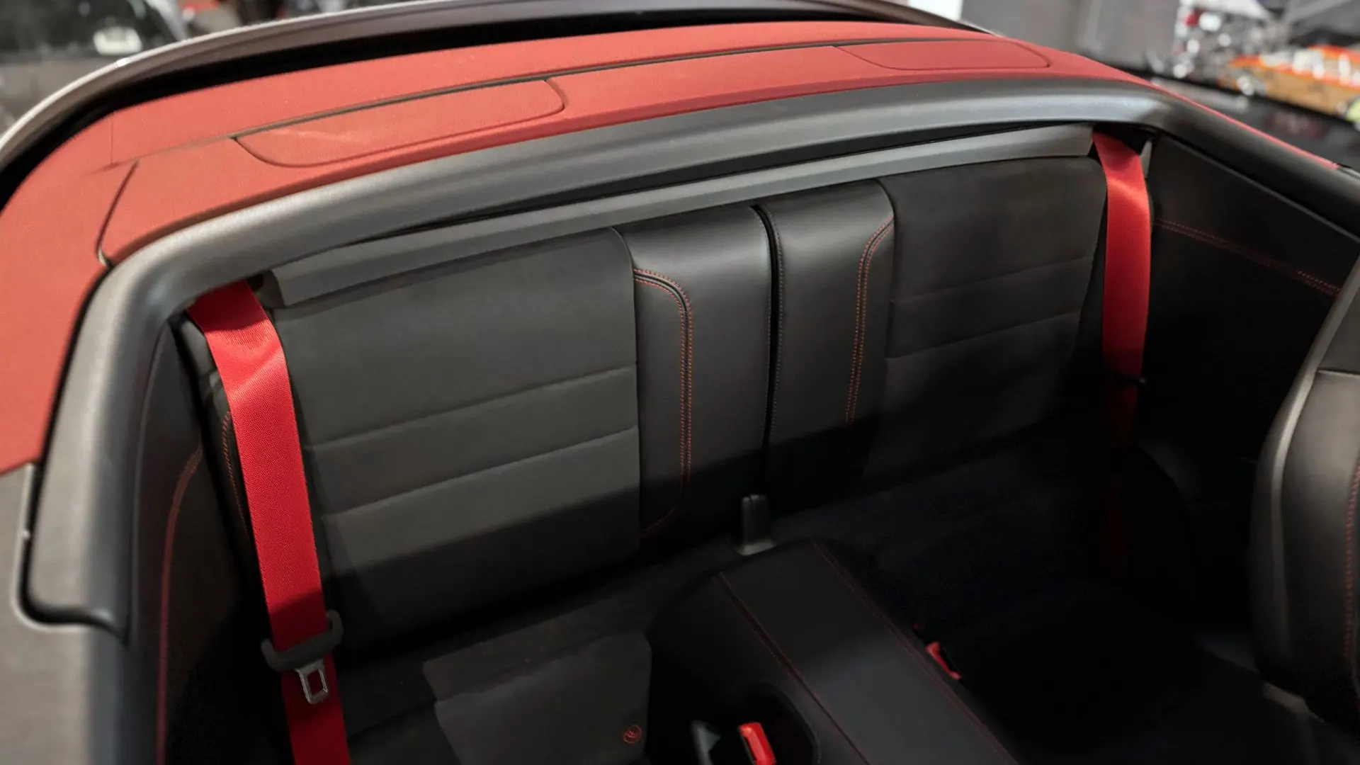 Porsche 992 — photo 17