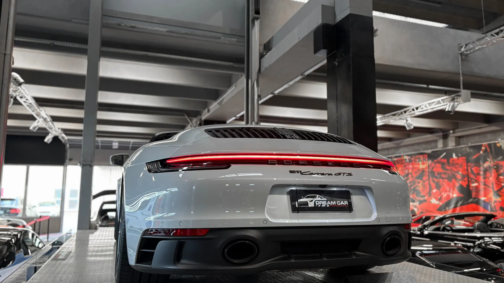 Porsche 992 — photo 15