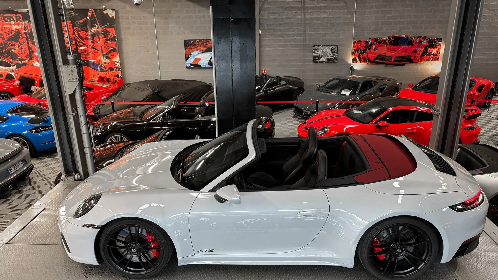 Porsche 992 — photo 2