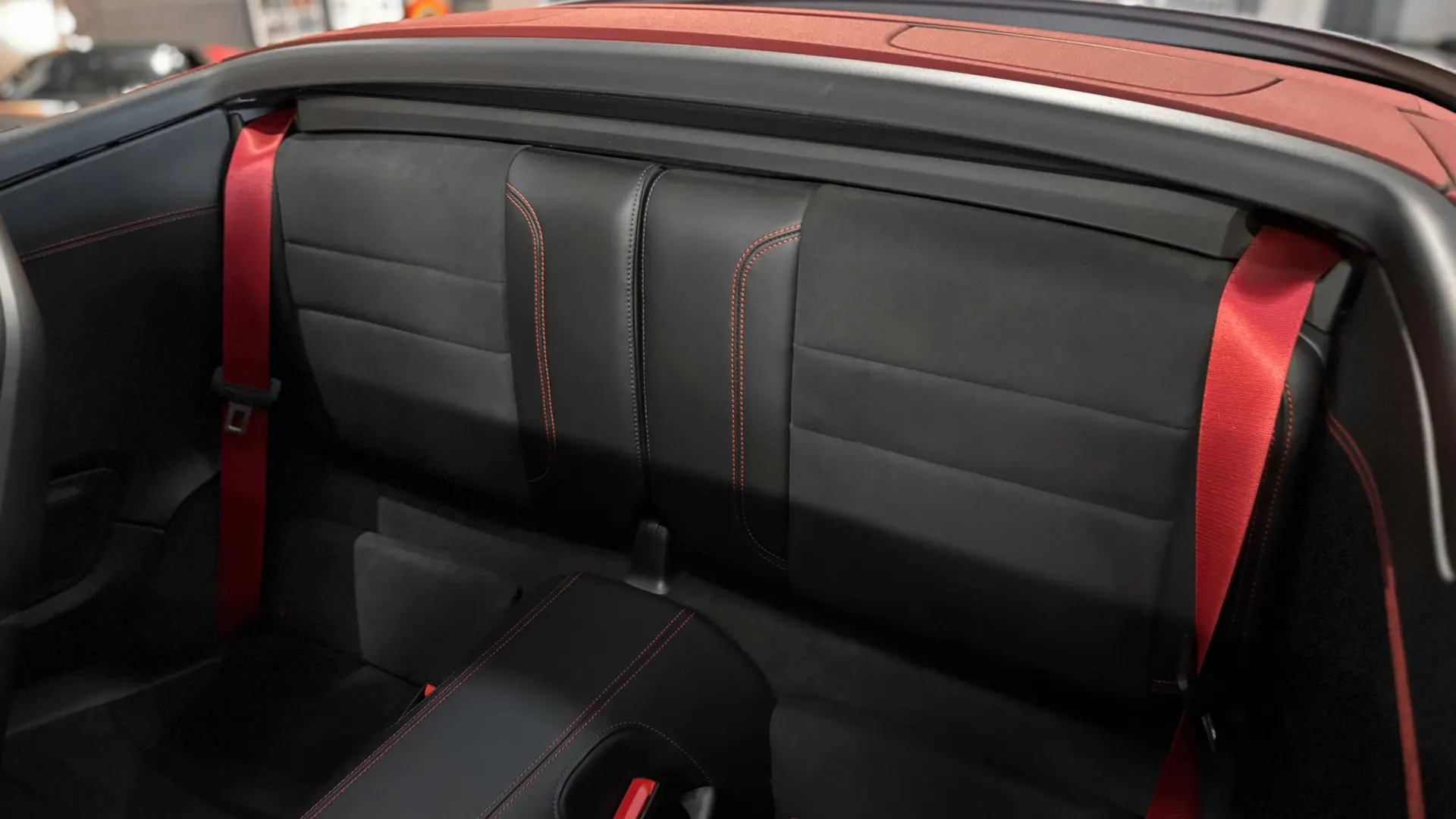 Porsche 992 — photo 42