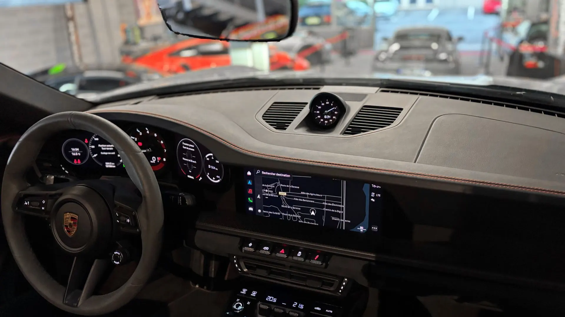 Porsche 992 — photo 13