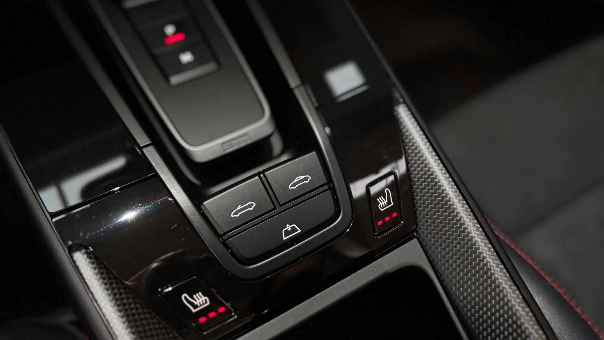 Porsche 992 — photo 19