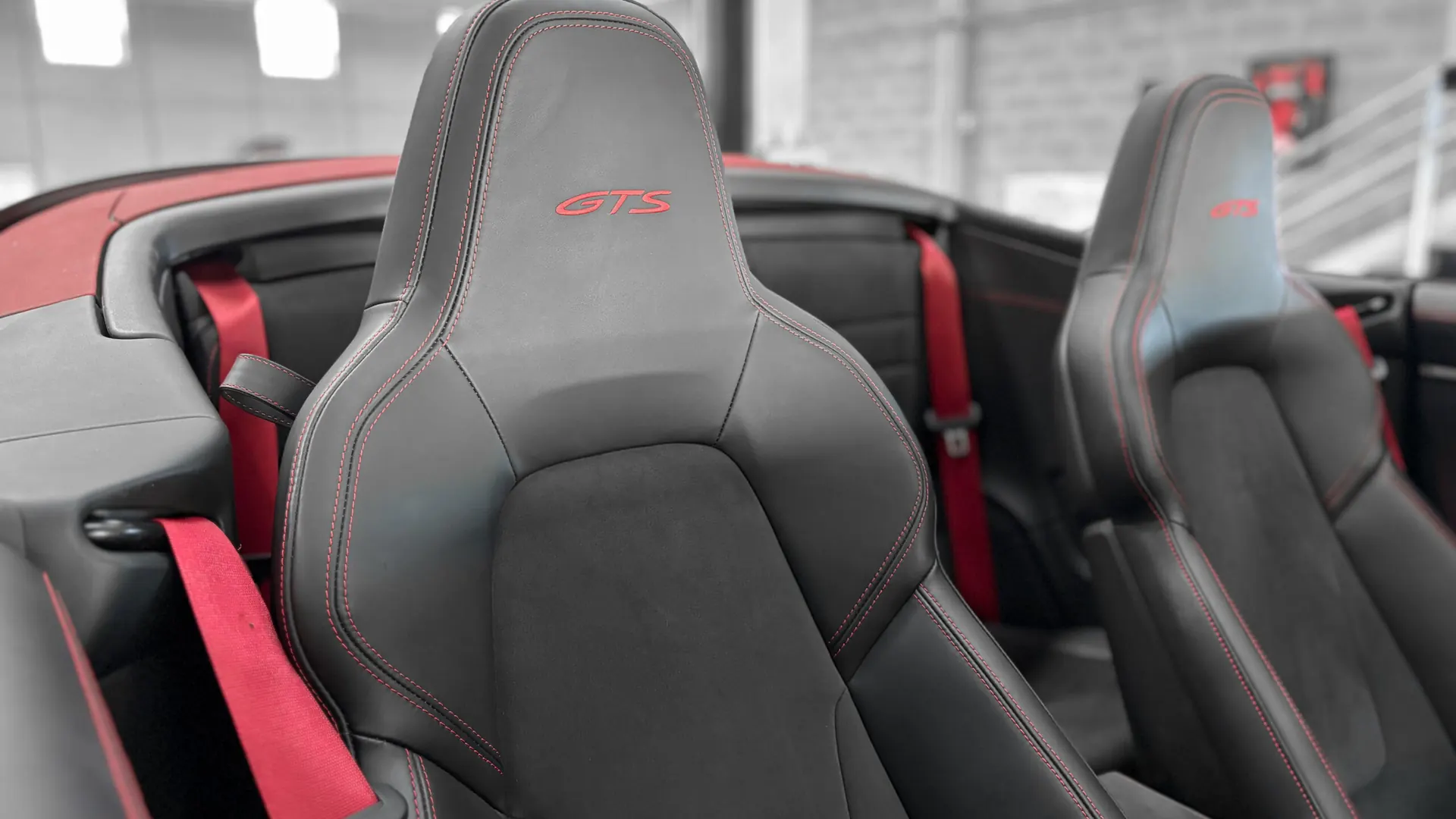 Porsche 992 — photo 36