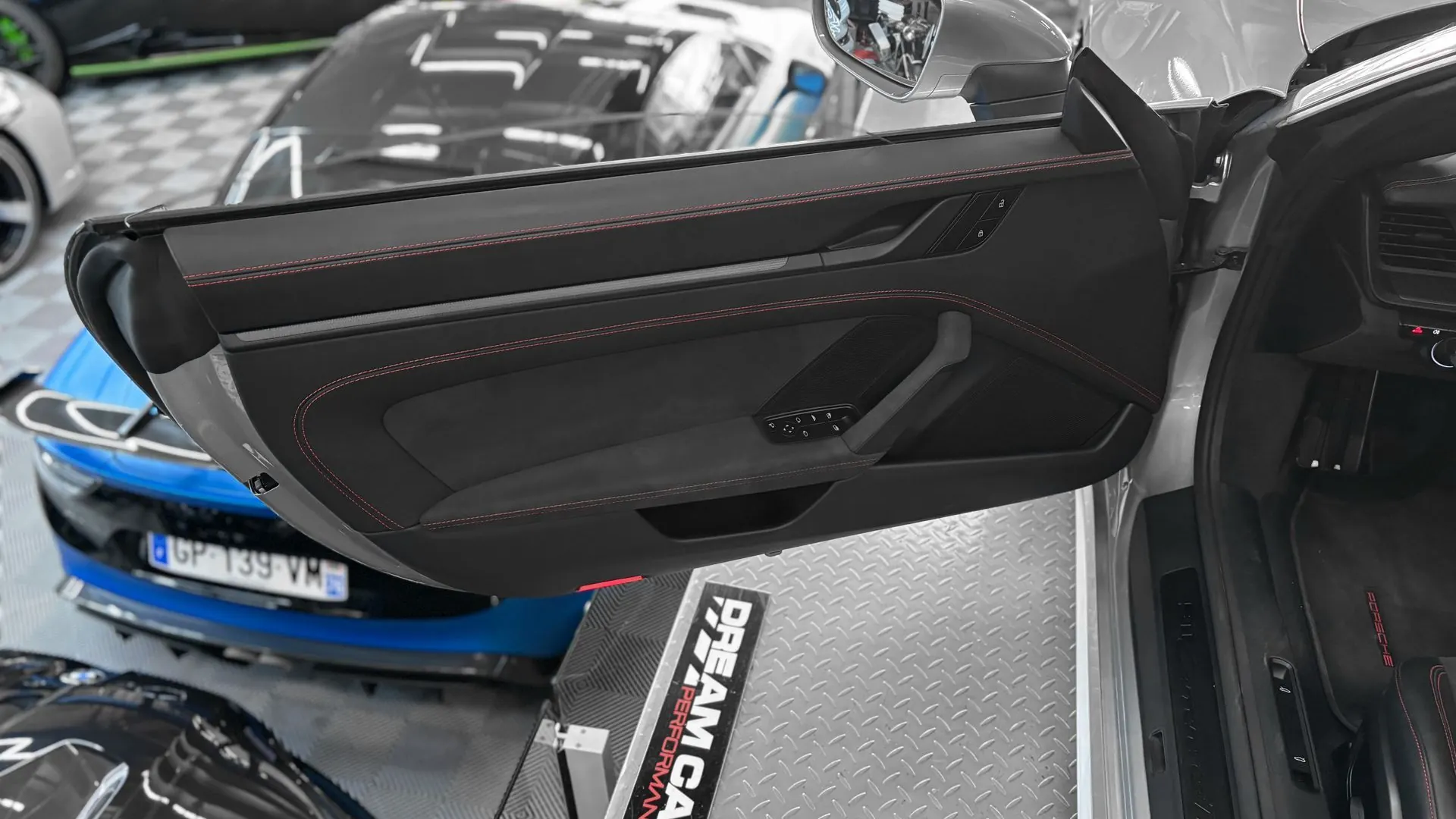 Porsche 992 — photo 11