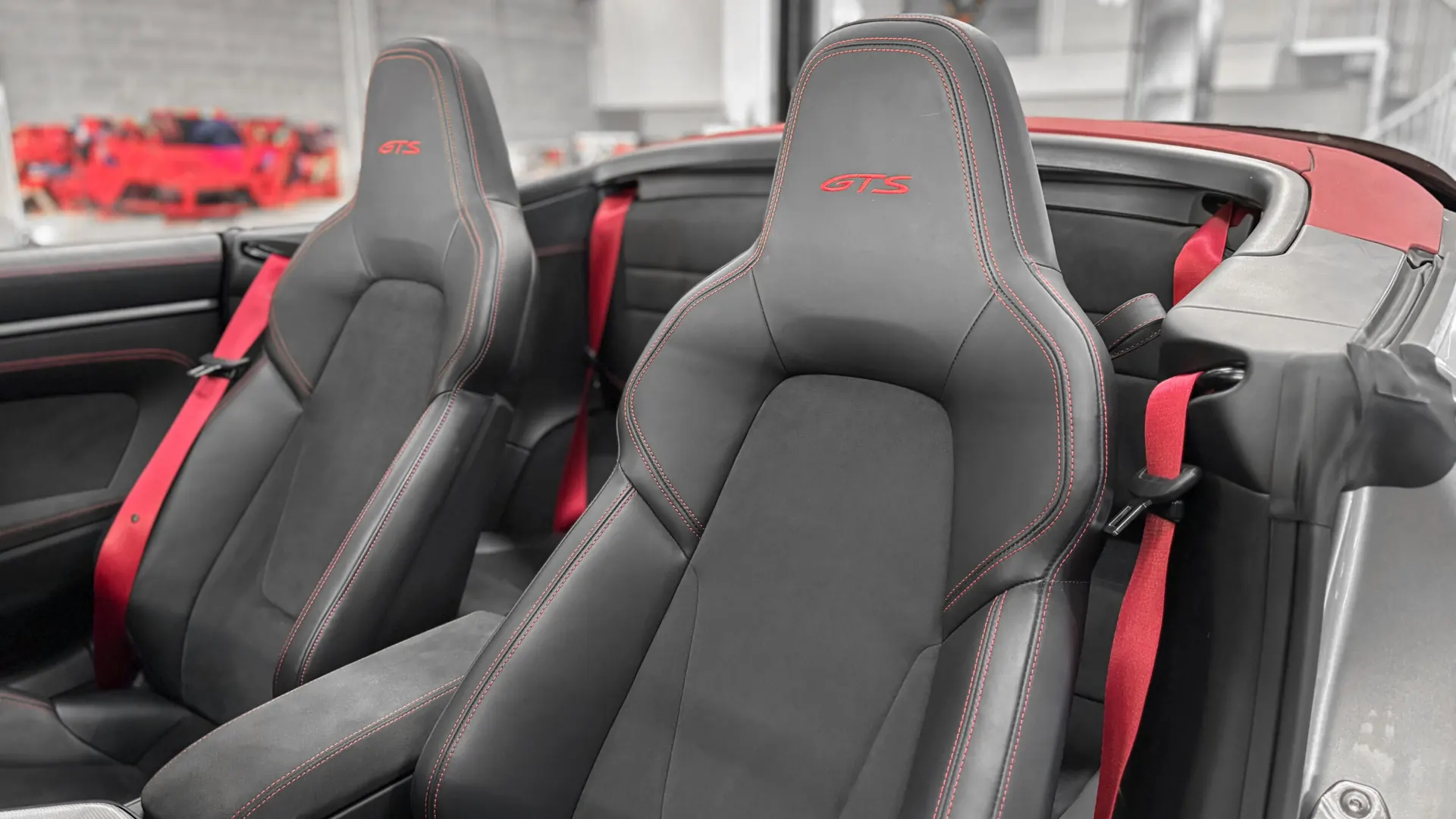 Porsche 992 — photo 35