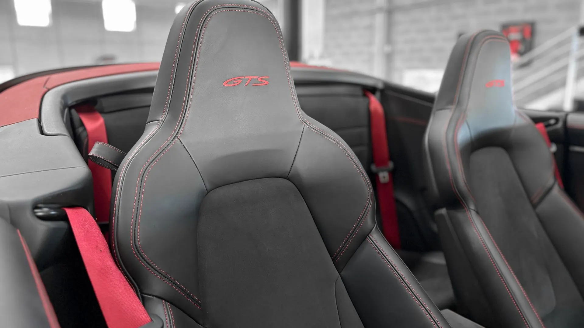 Porsche 992 — photo 15