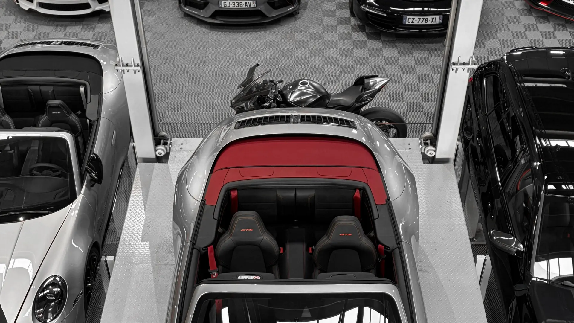 Porsche 992 — photo 29