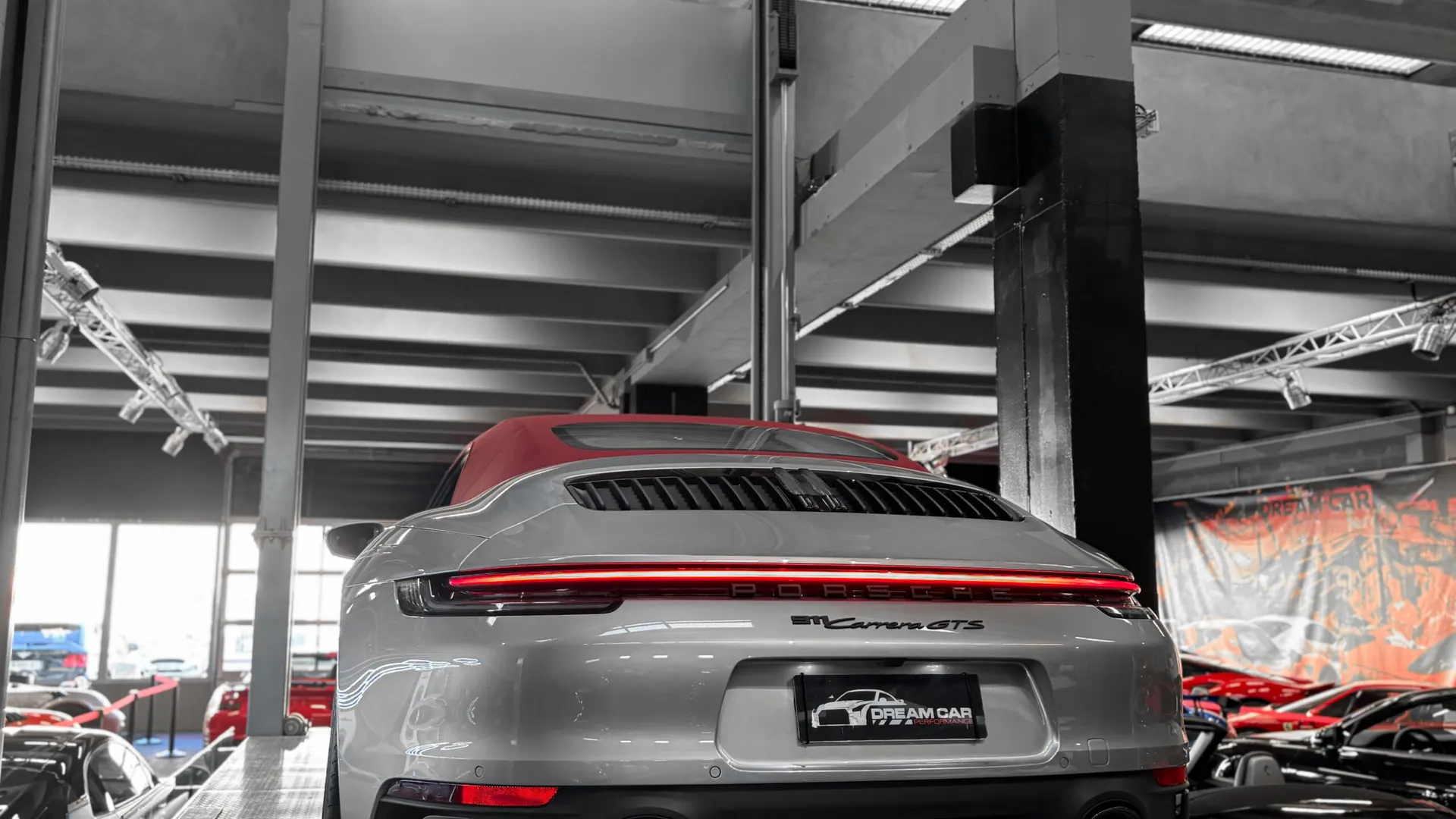 Porsche 992 — photo 18