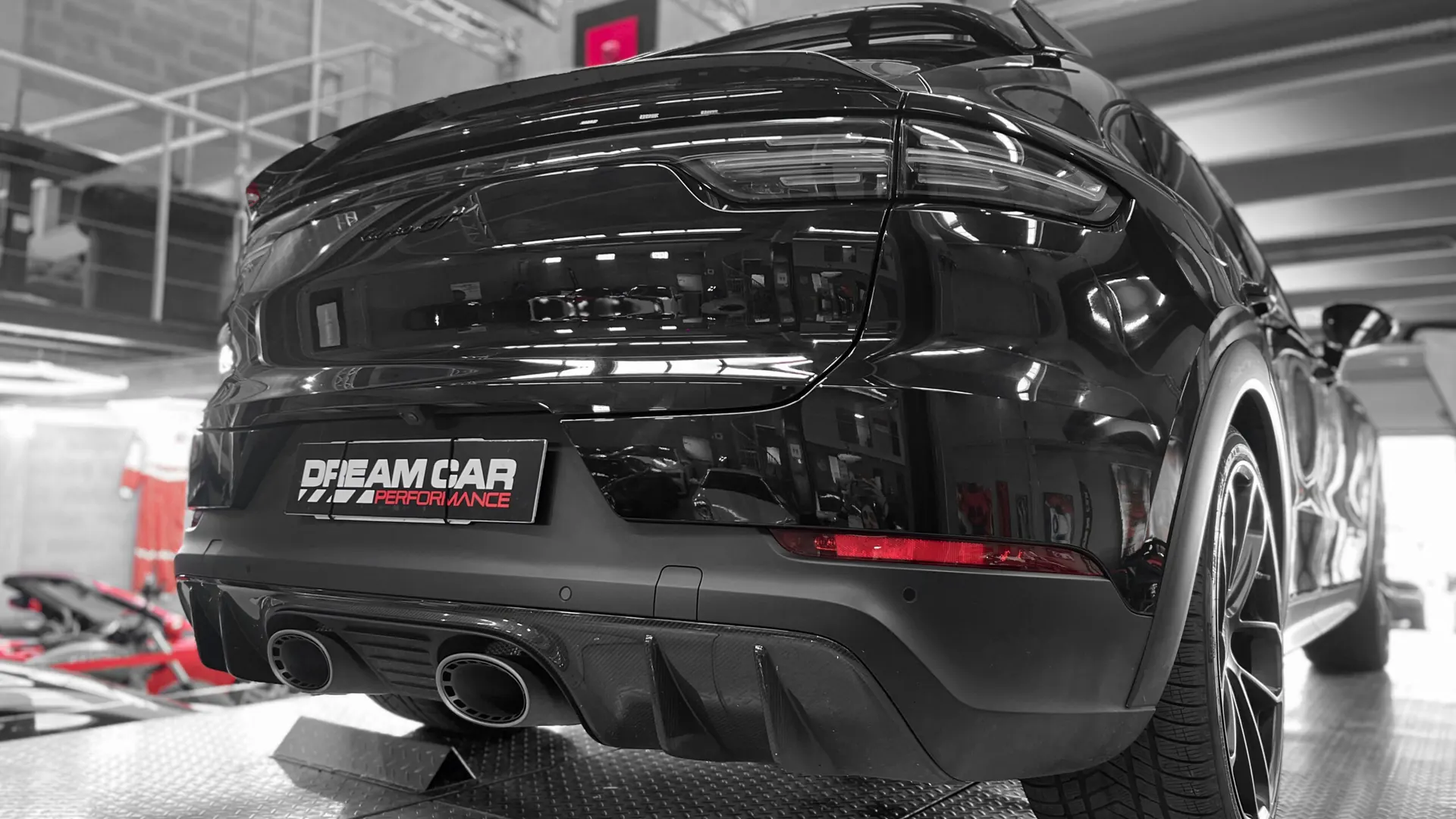 Porsche CAYENNE — photo 6