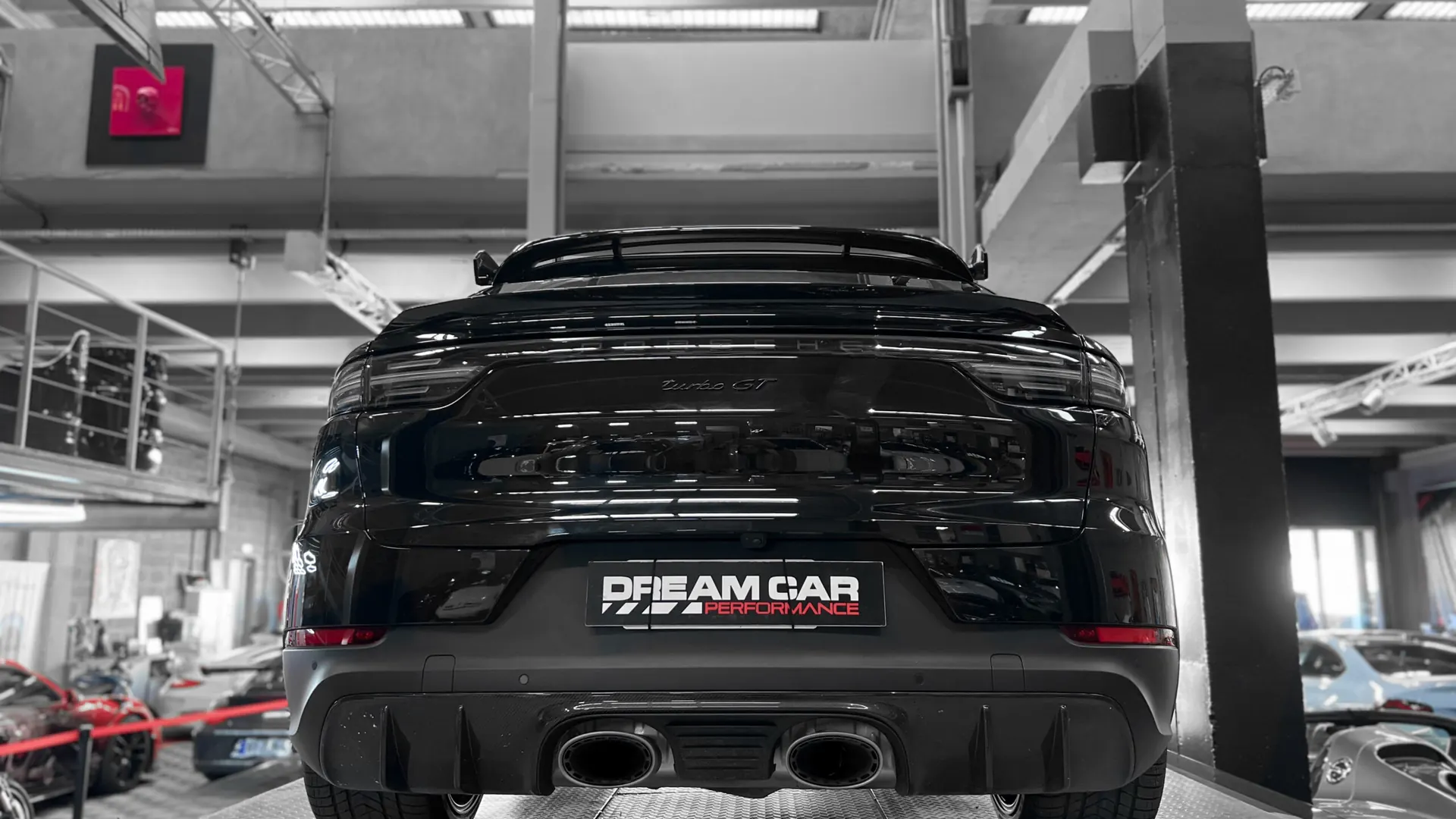 Porsche CAYENNE — photo 7