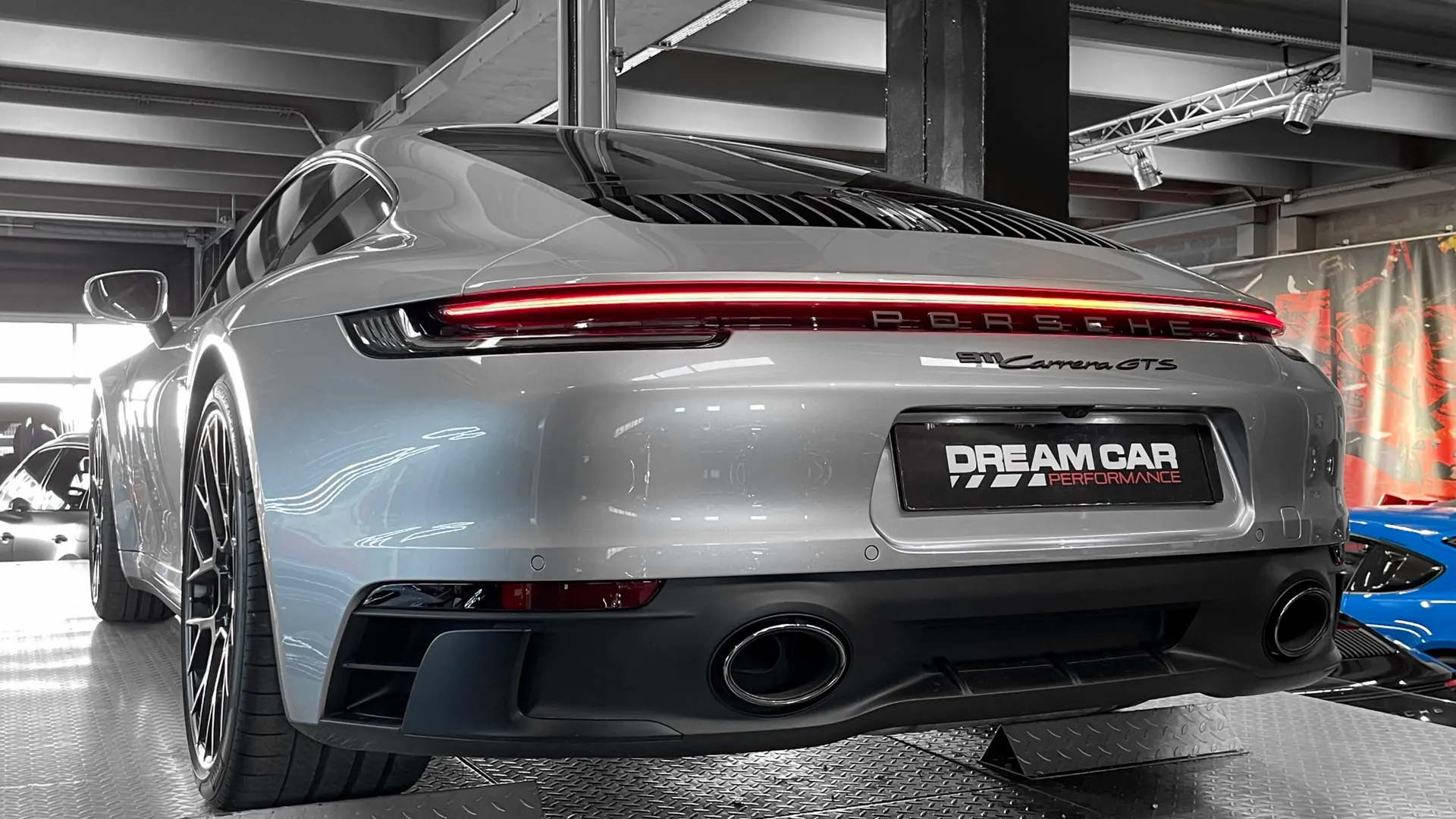 Porsche 992 — photo 7