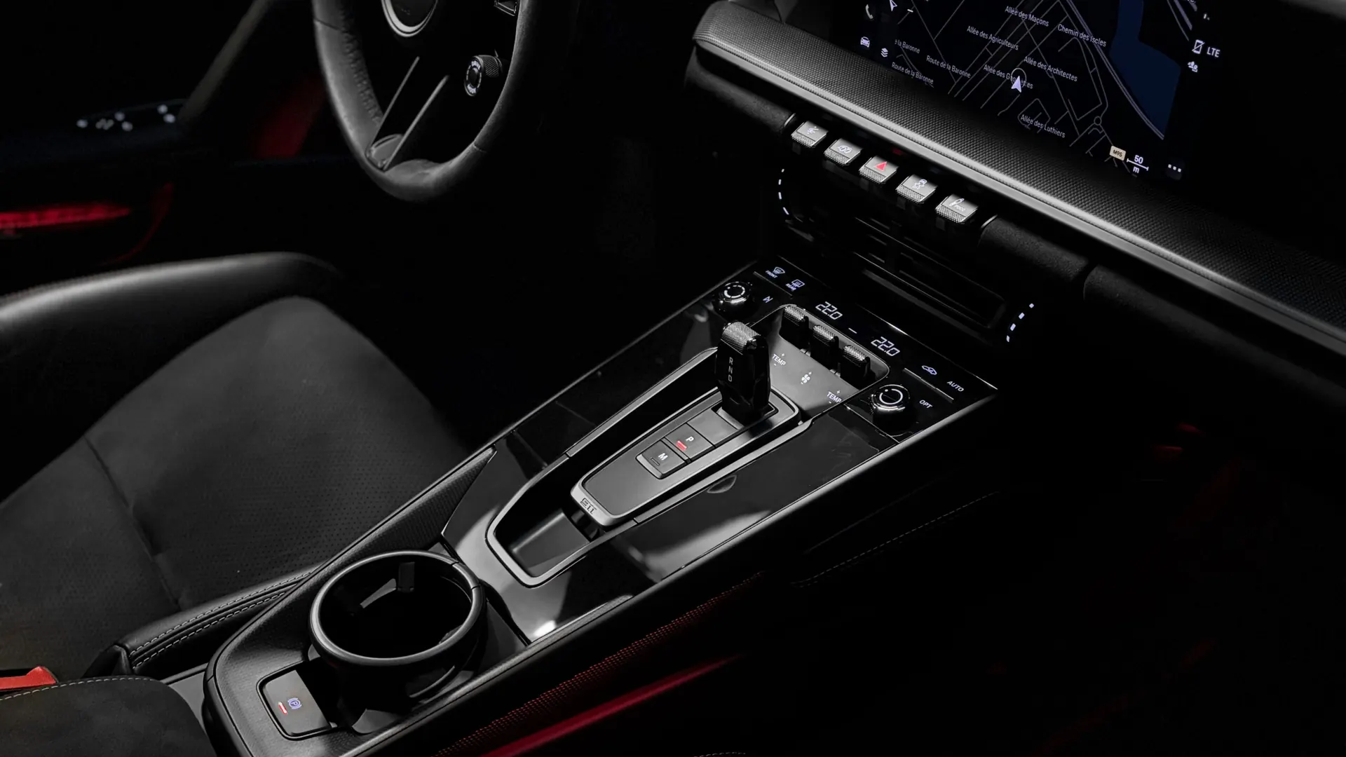 Porsche 992 — photo 18