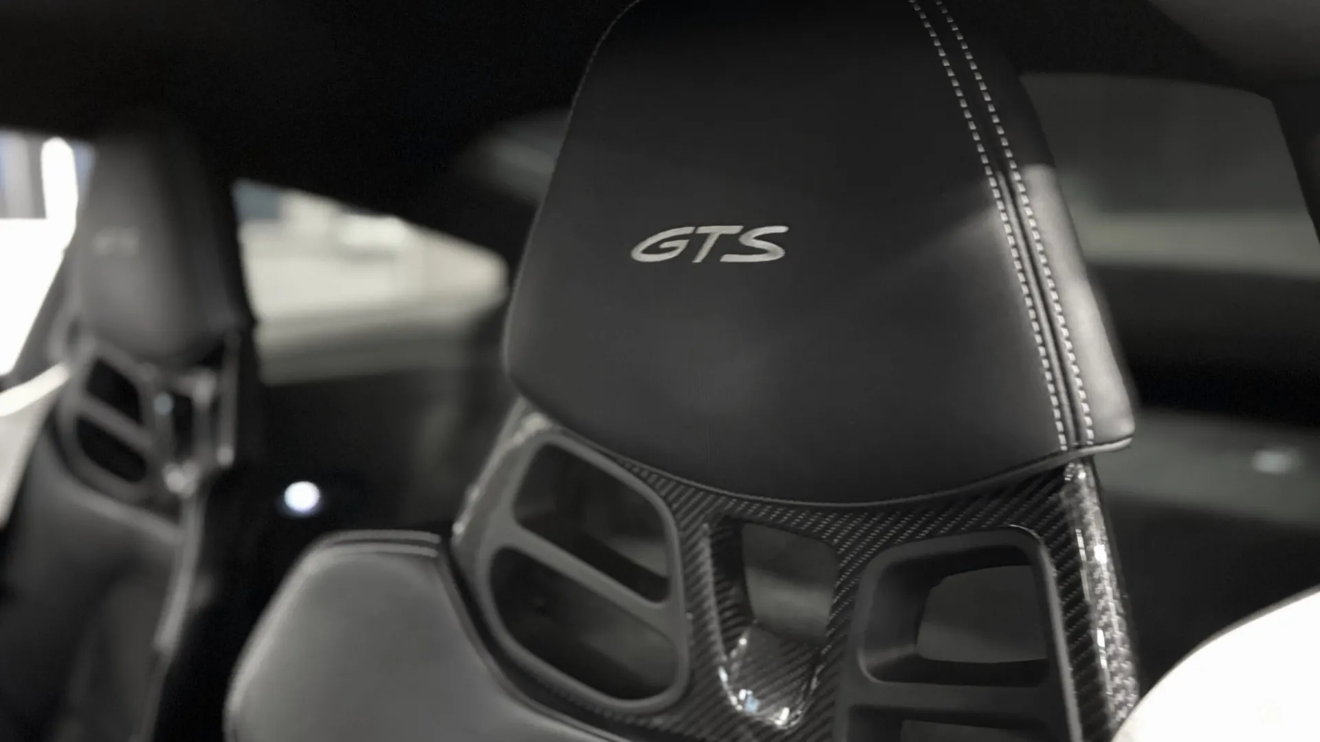 Porsche 992 — photo 47