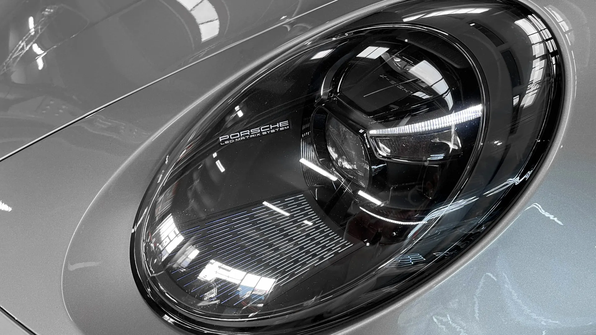 Porsche 992 — photo 17
