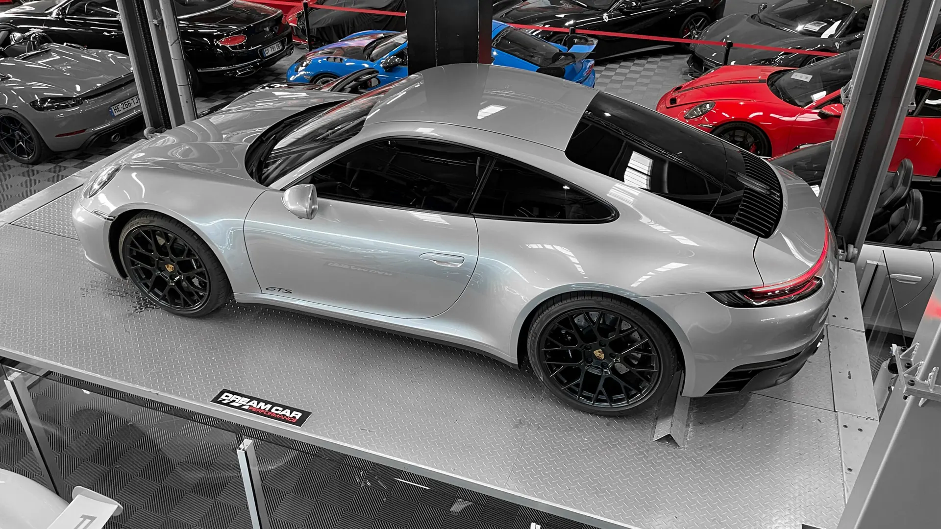 Porsche 992 — photo 3