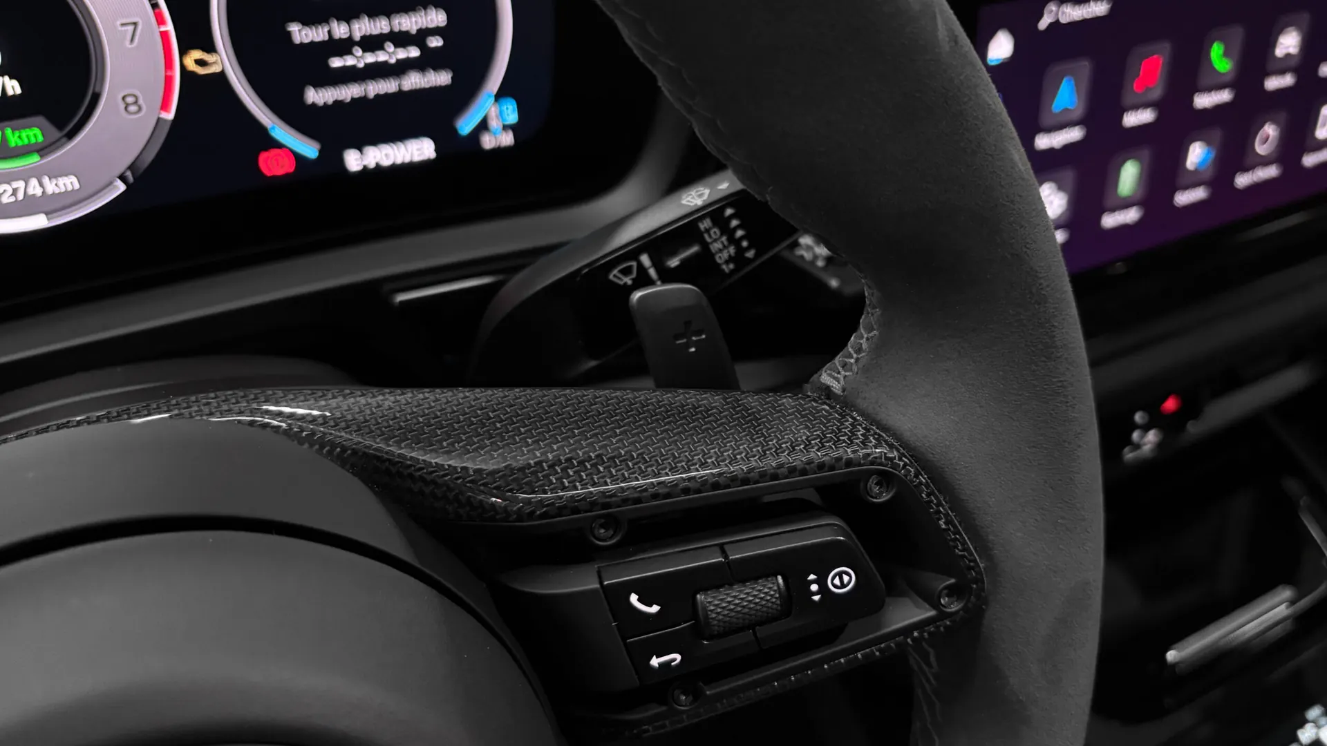 Porsche CAYENNE — photo 36