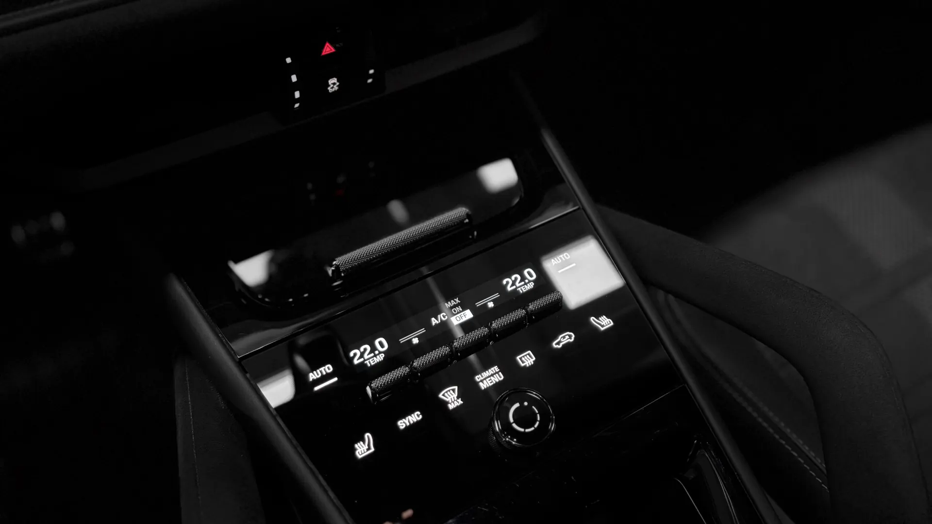 Porsche CAYENNE — photo 28