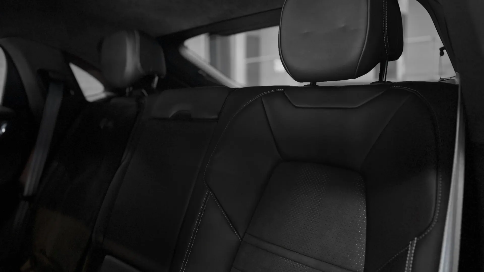 Porsche CAYENNE — photo 22