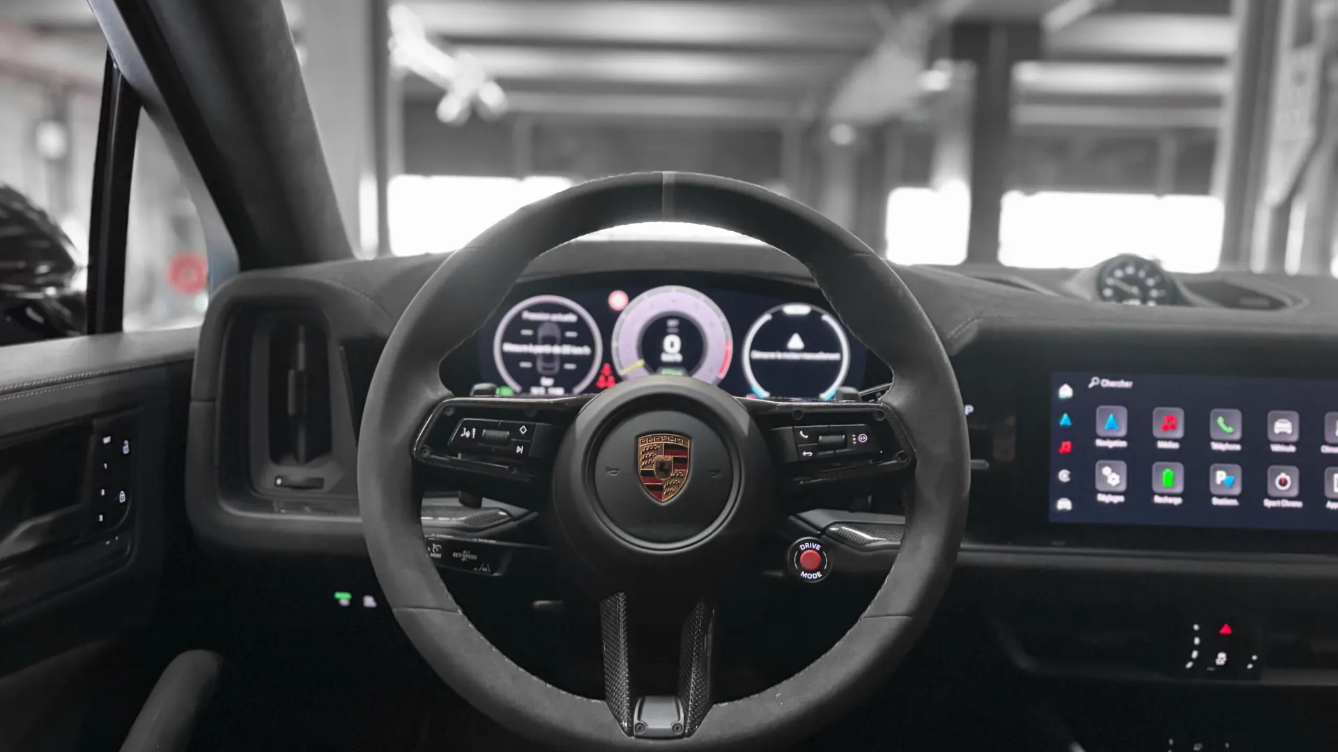 Porsche CAYENNE — photo 41