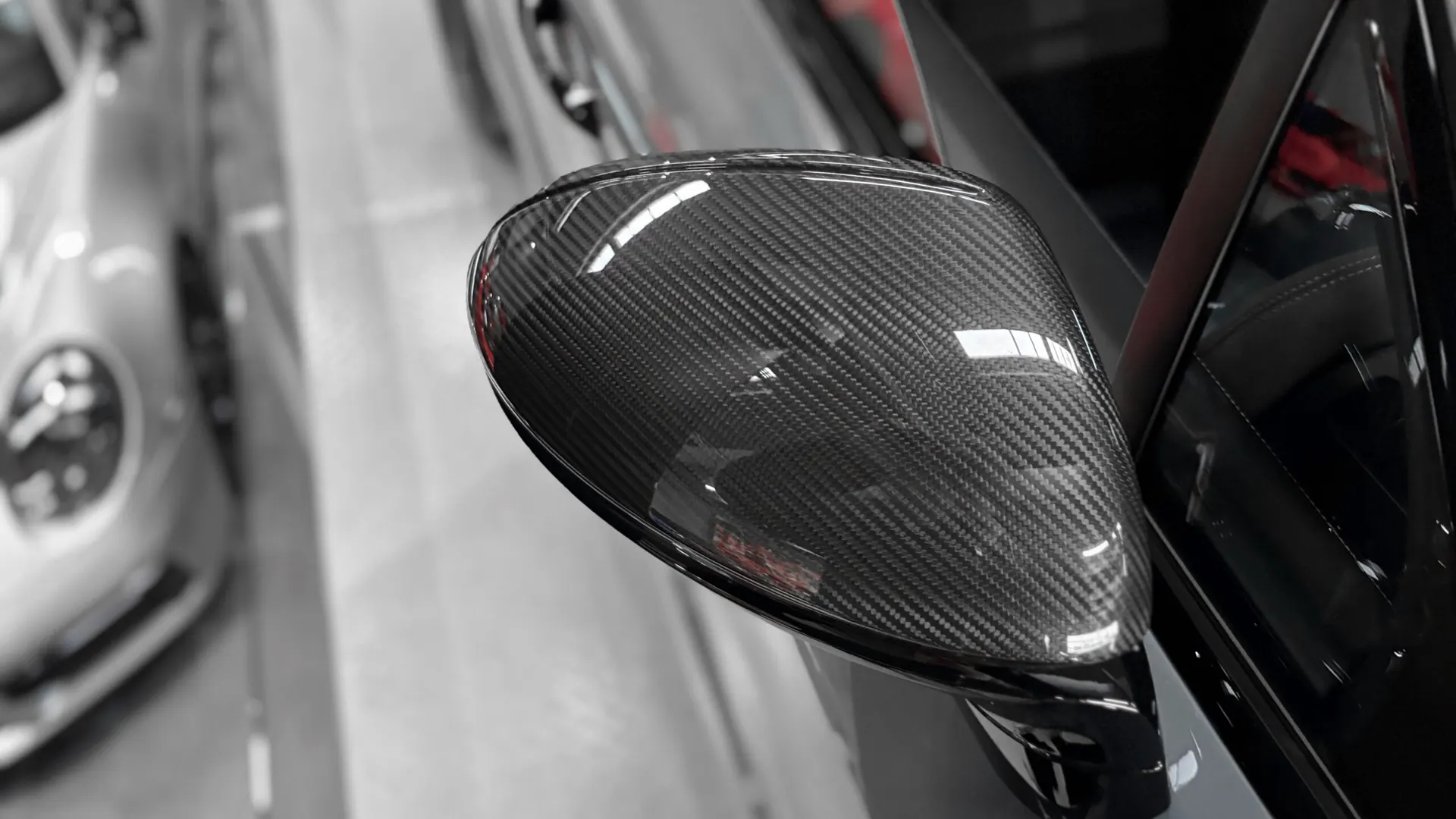 Porsche CAYENNE — photo 25