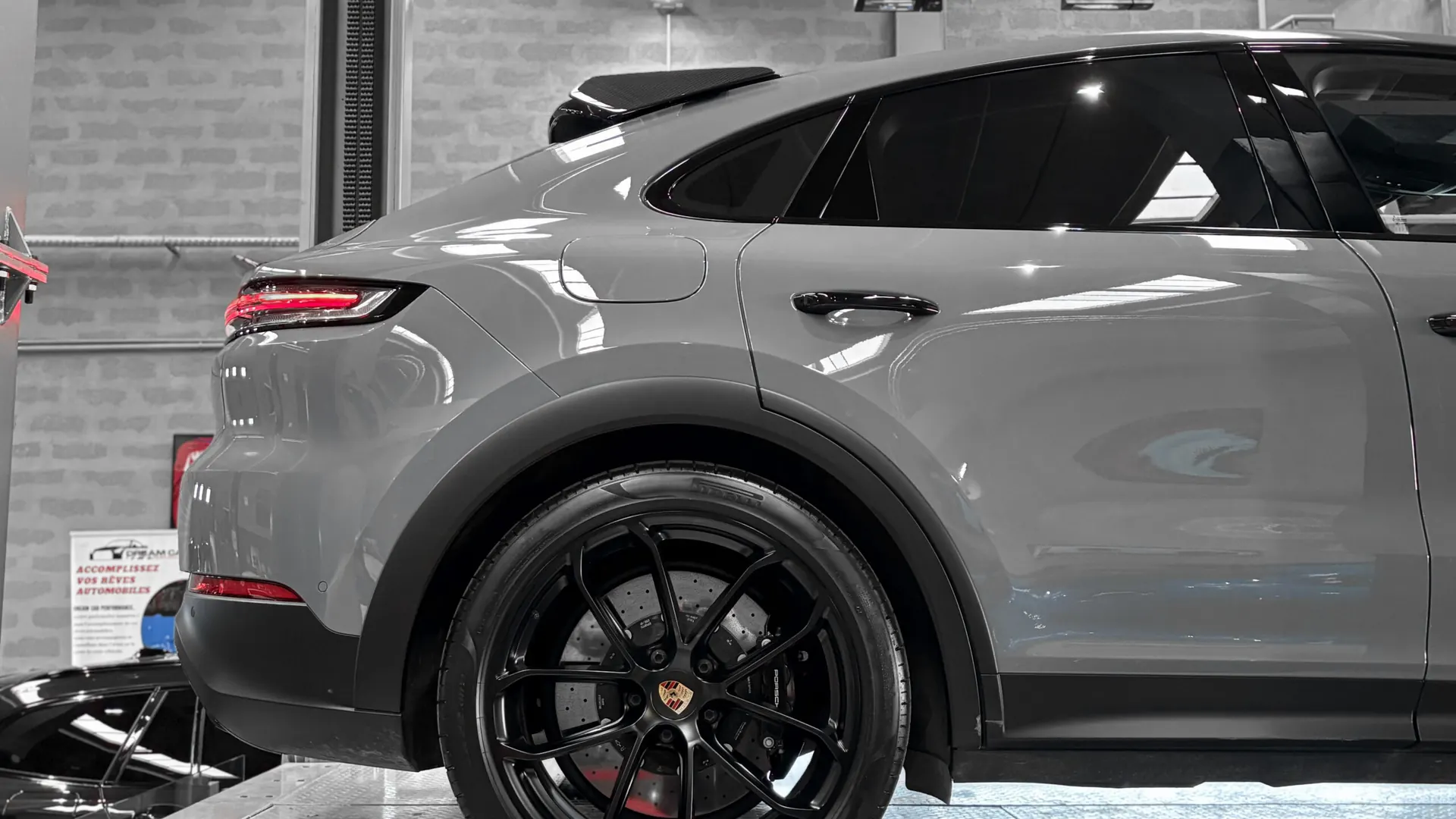 Porsche CAYENNE — photo 10
