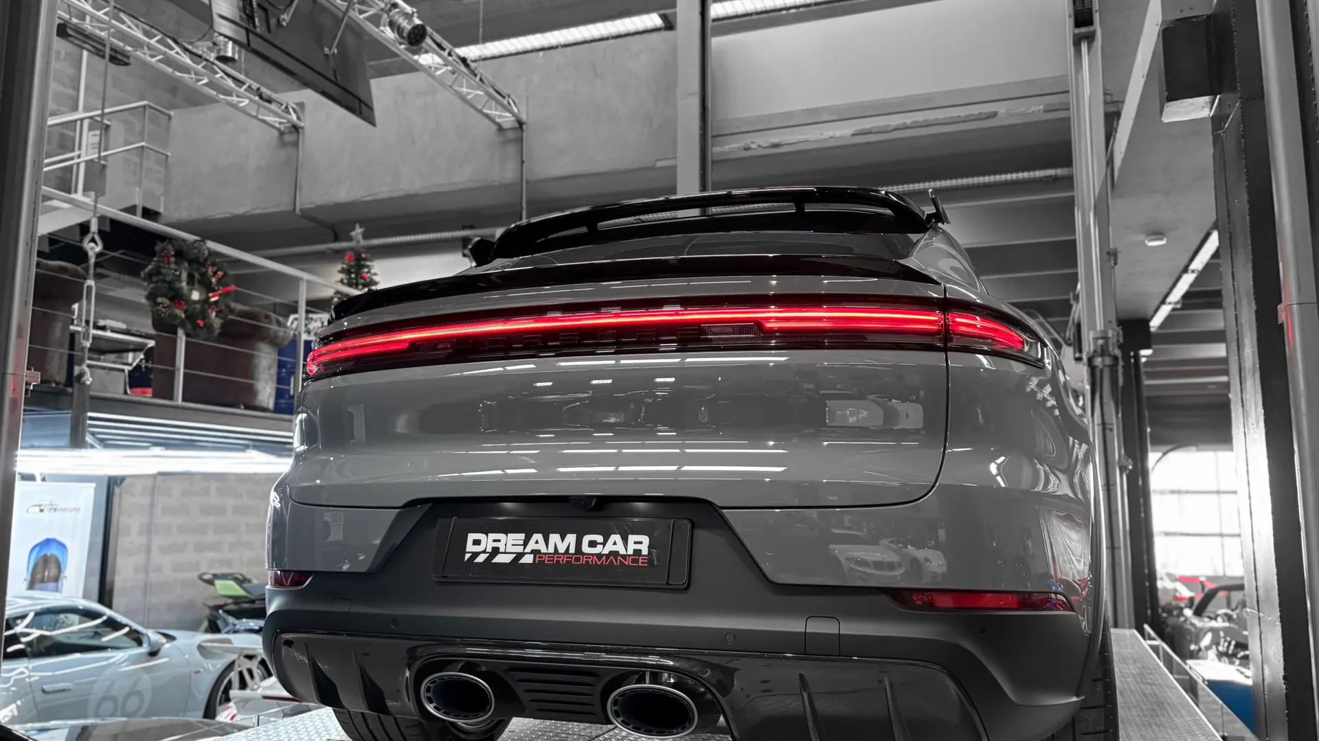 Porsche CAYENNE — photo 7