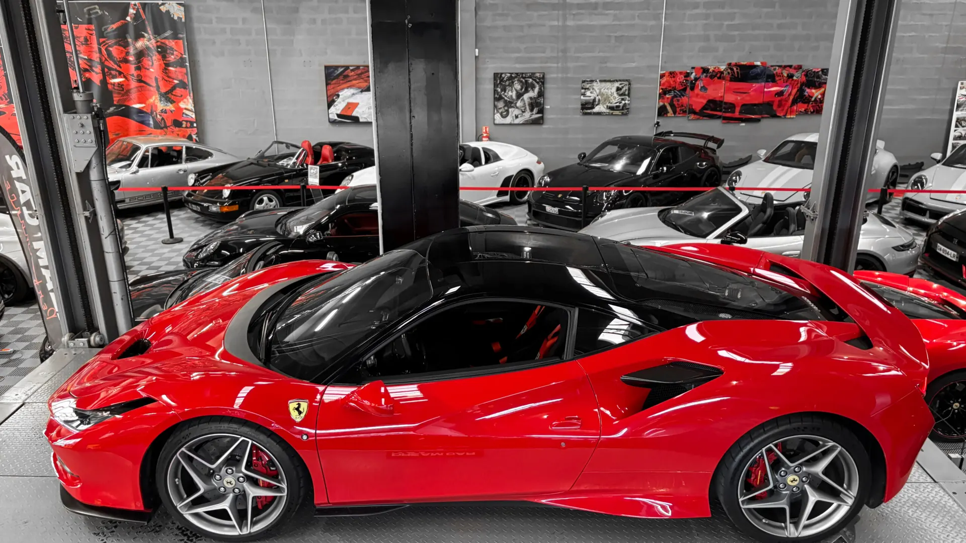 Ferrari F8 — photo 2