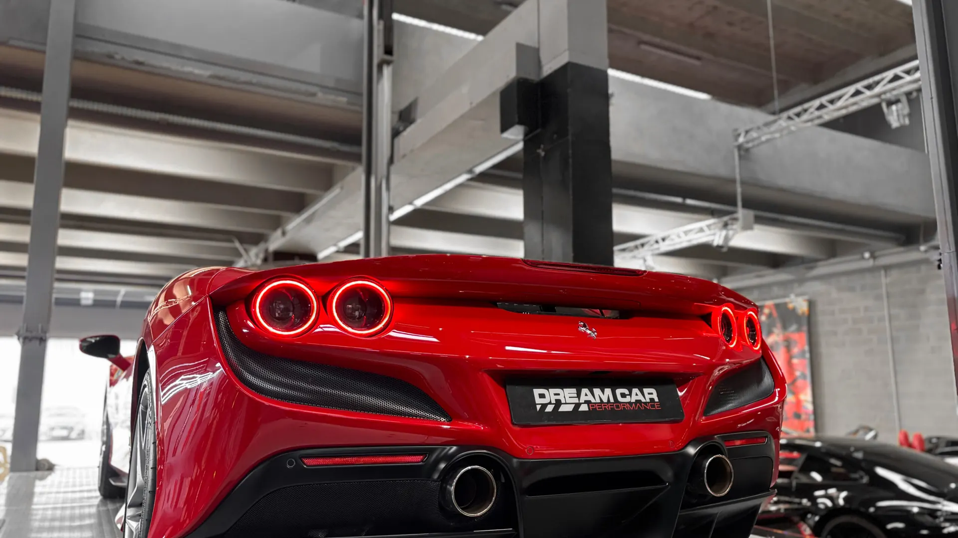 Ferrari F8 — photo 4