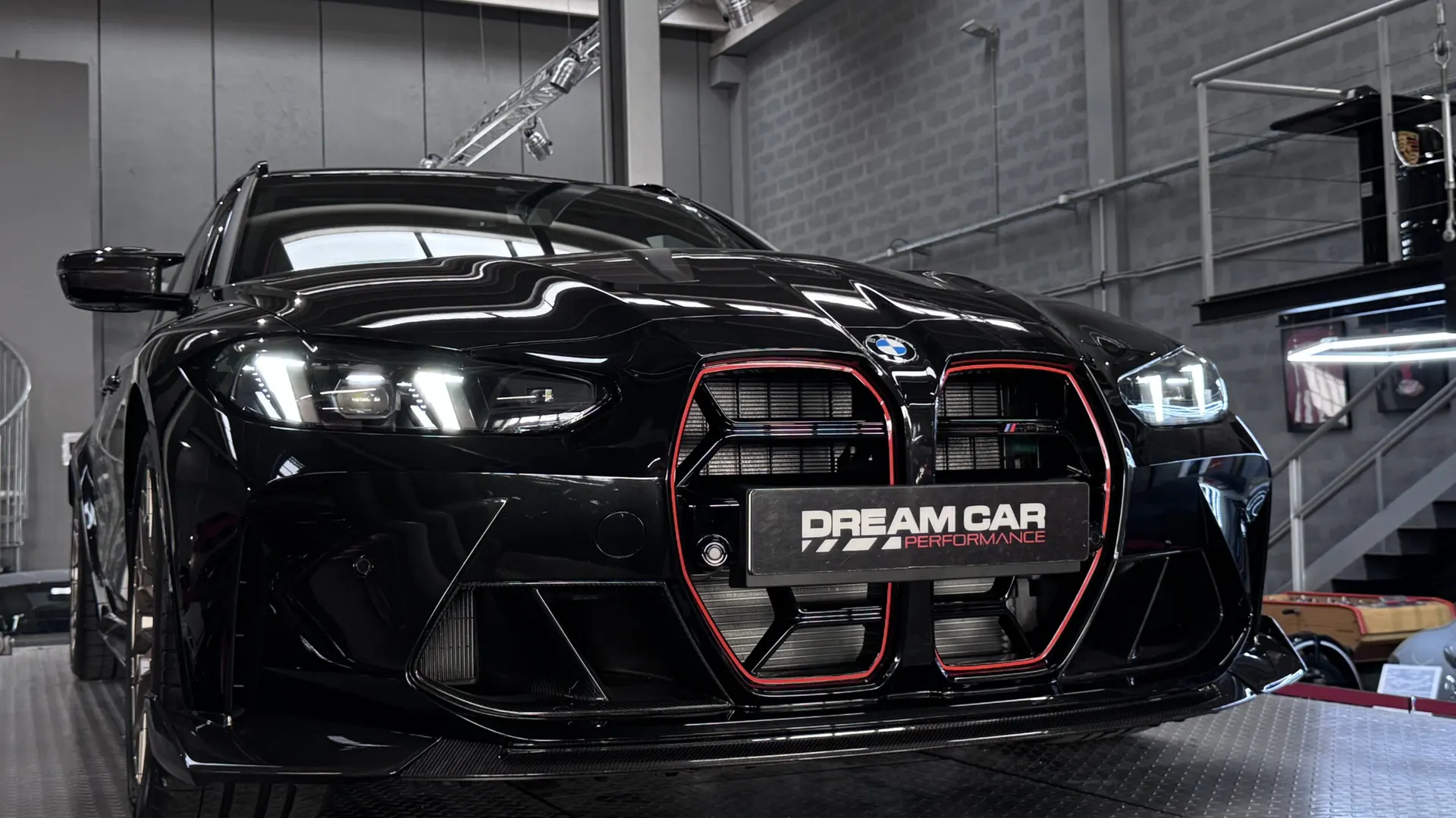 BMW M3 — photo 9