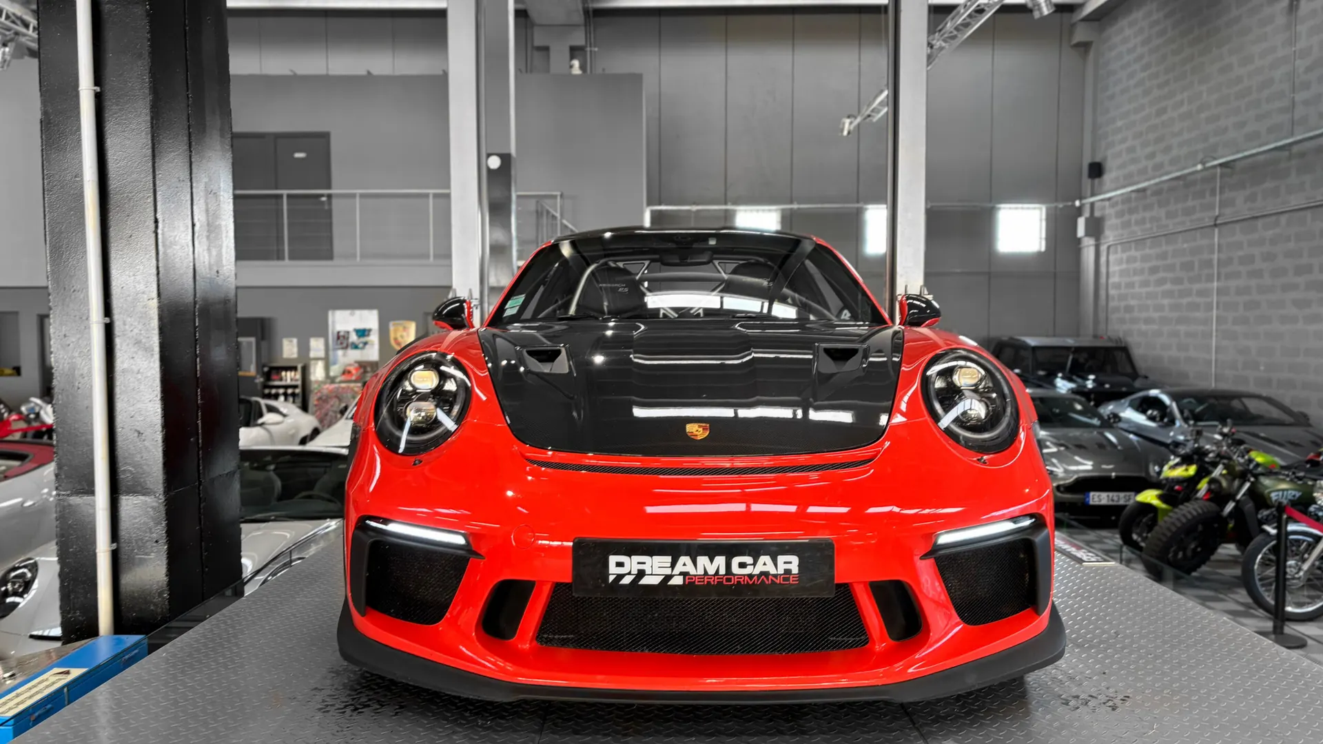 Porsche 991 — photo 8