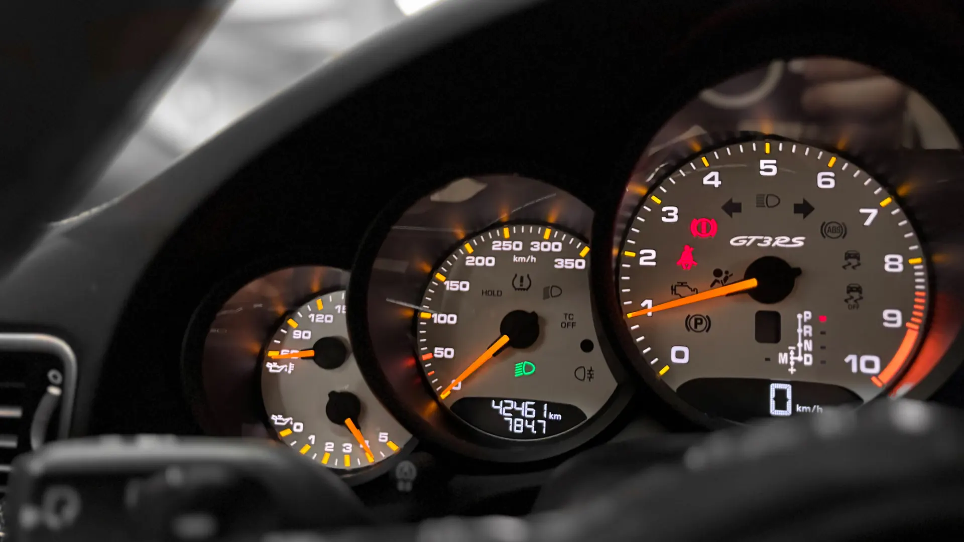 Porsche 991 — photo 32