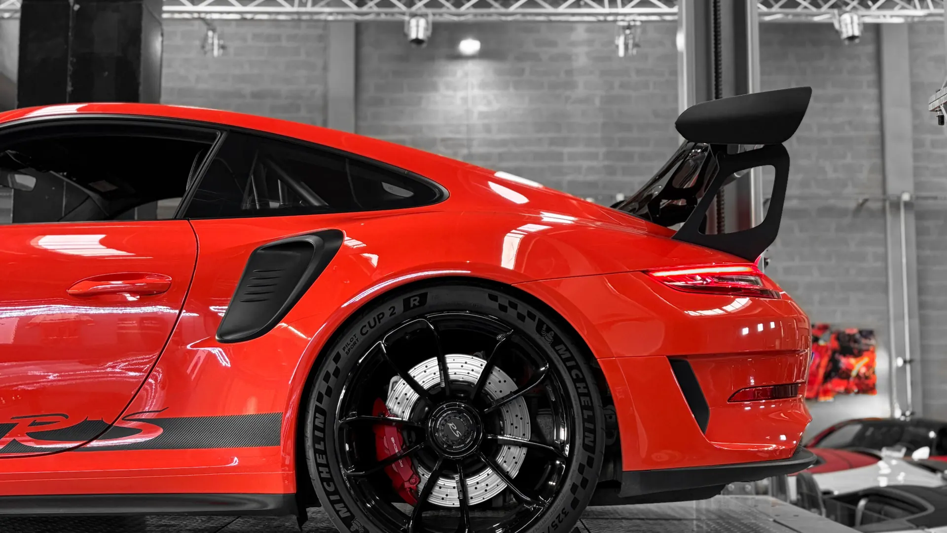 Porsche 991 — photo 33