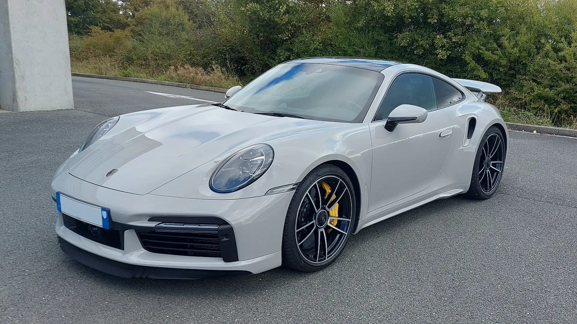 Porsche 992 — photo 9