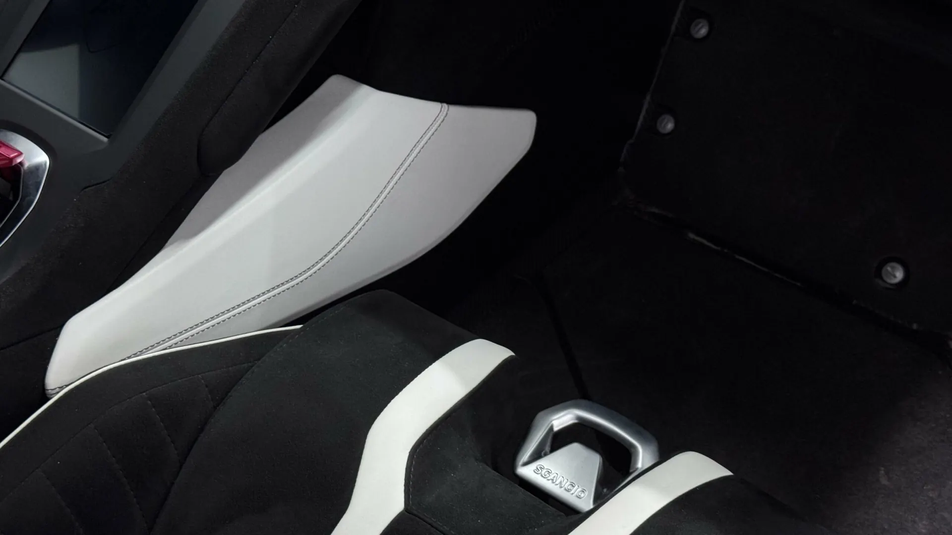 Lamborghini Huracan — photo 35