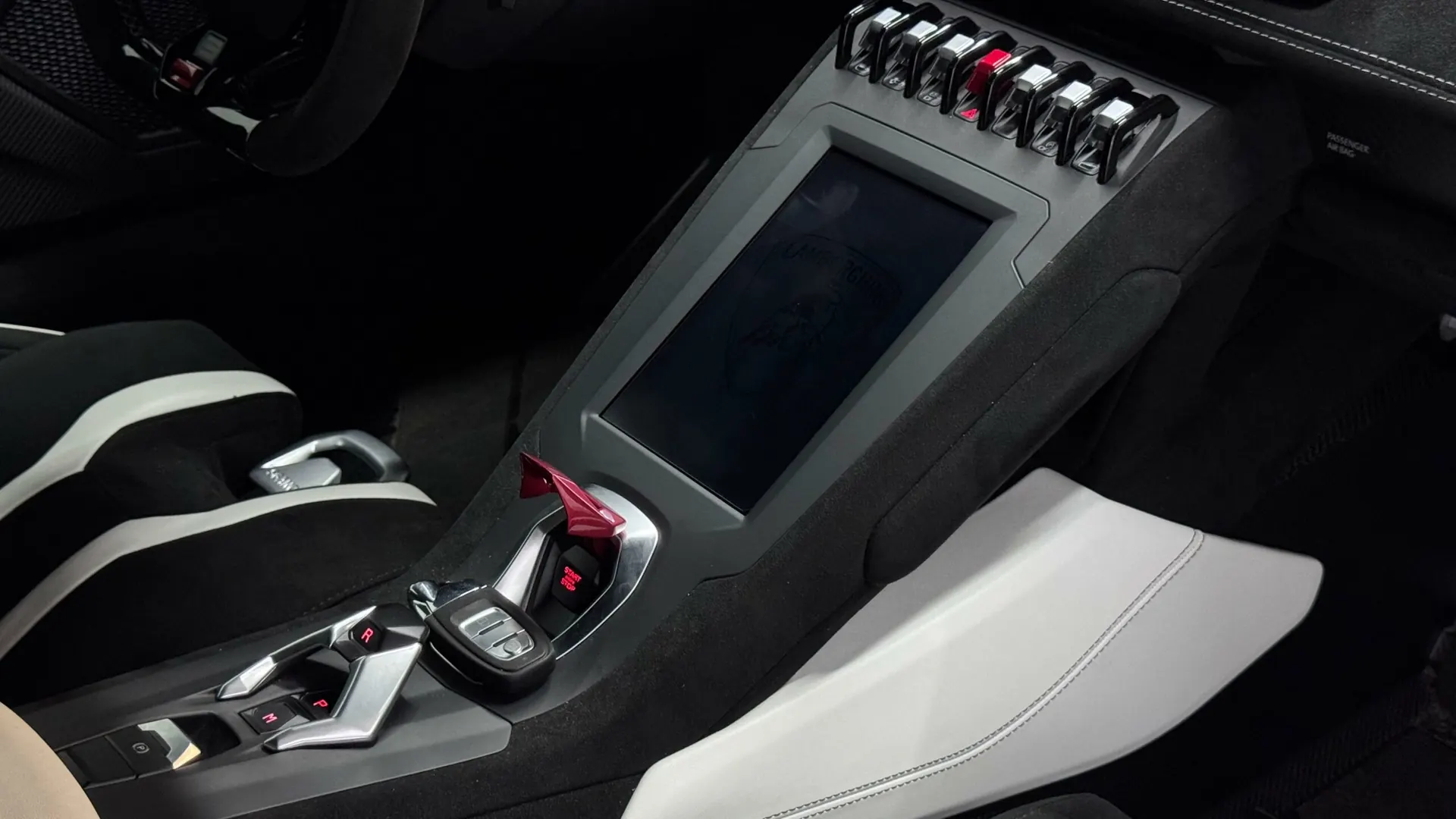 Lamborghini Huracan — photo 36
