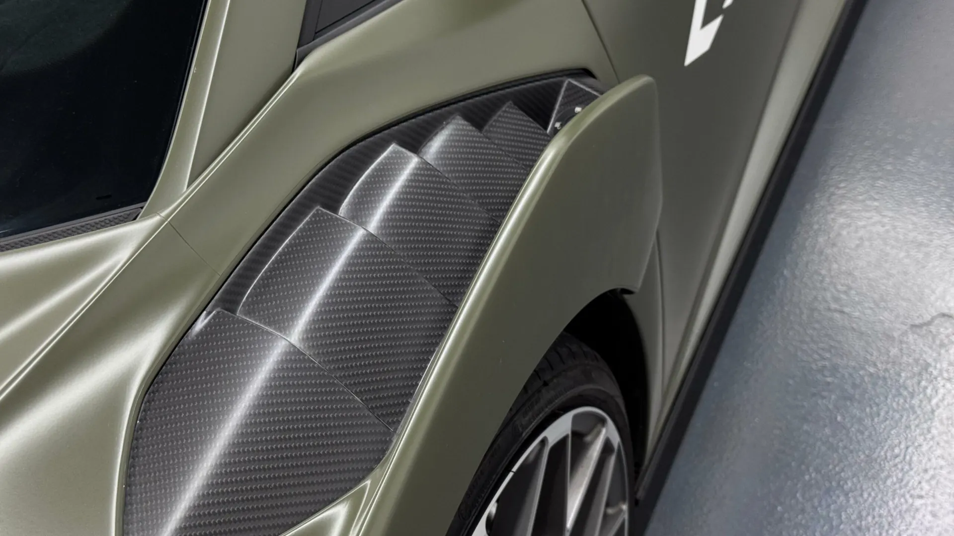 Lamborghini Huracan — photo 21