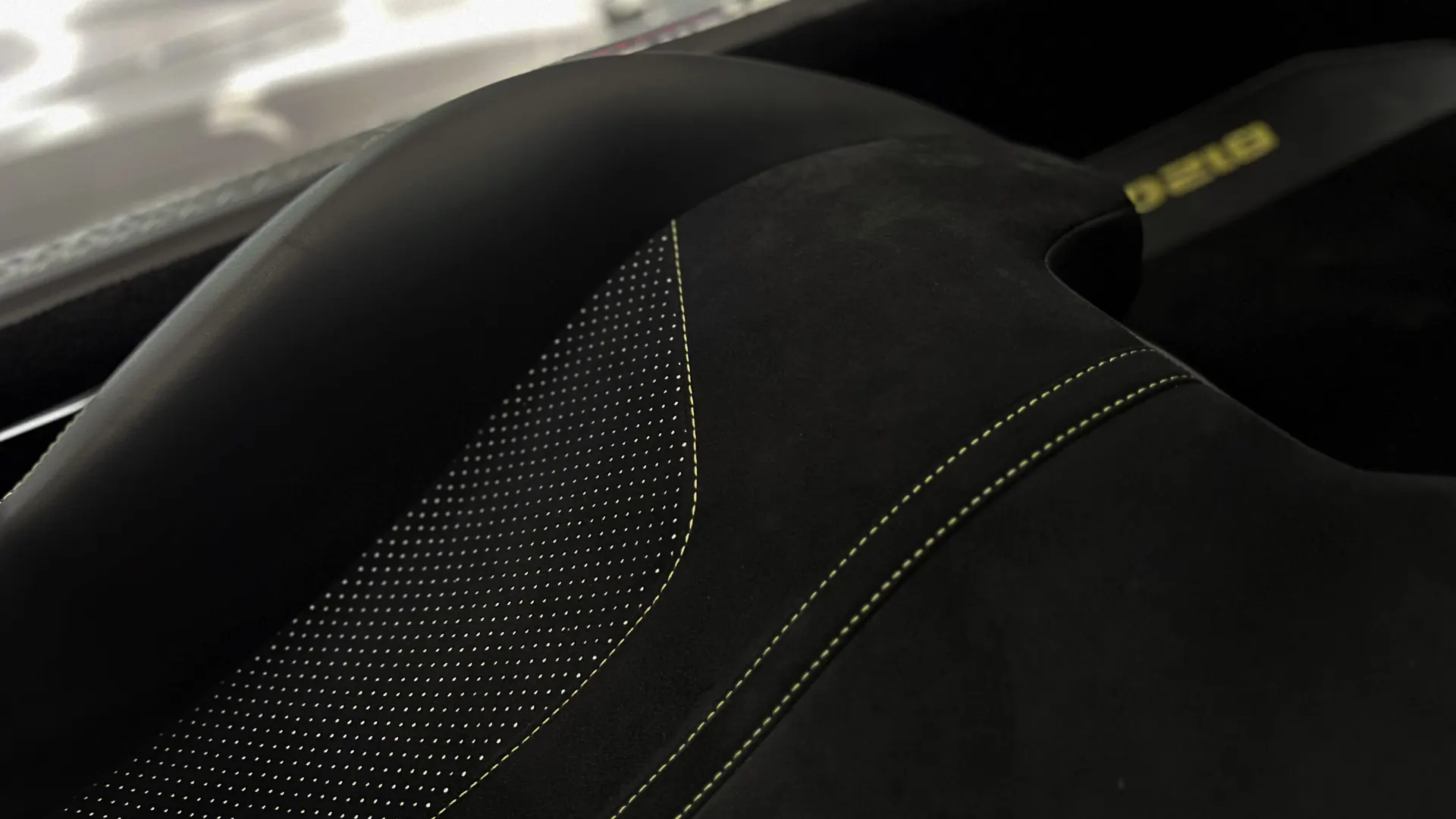 Ferrari 812 — photo 45