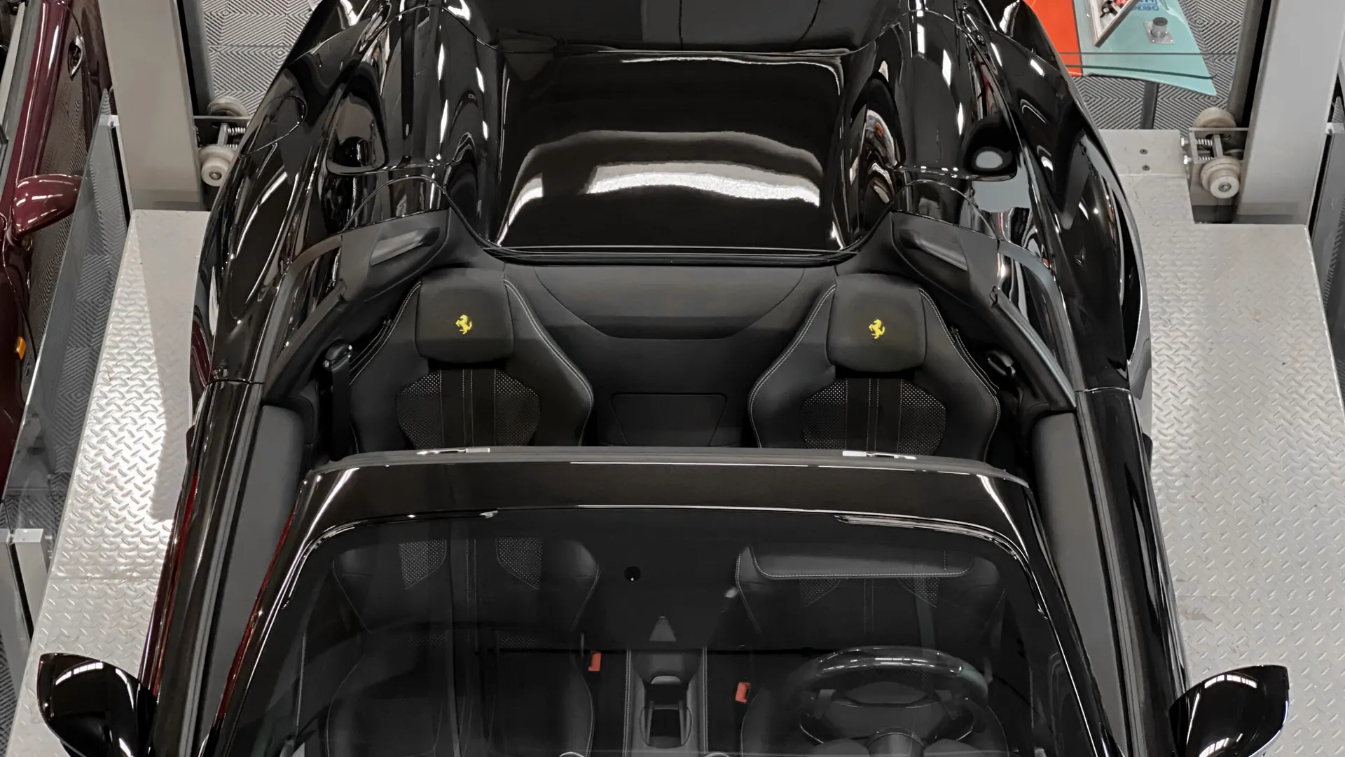 Ferrari 812 — photo 30