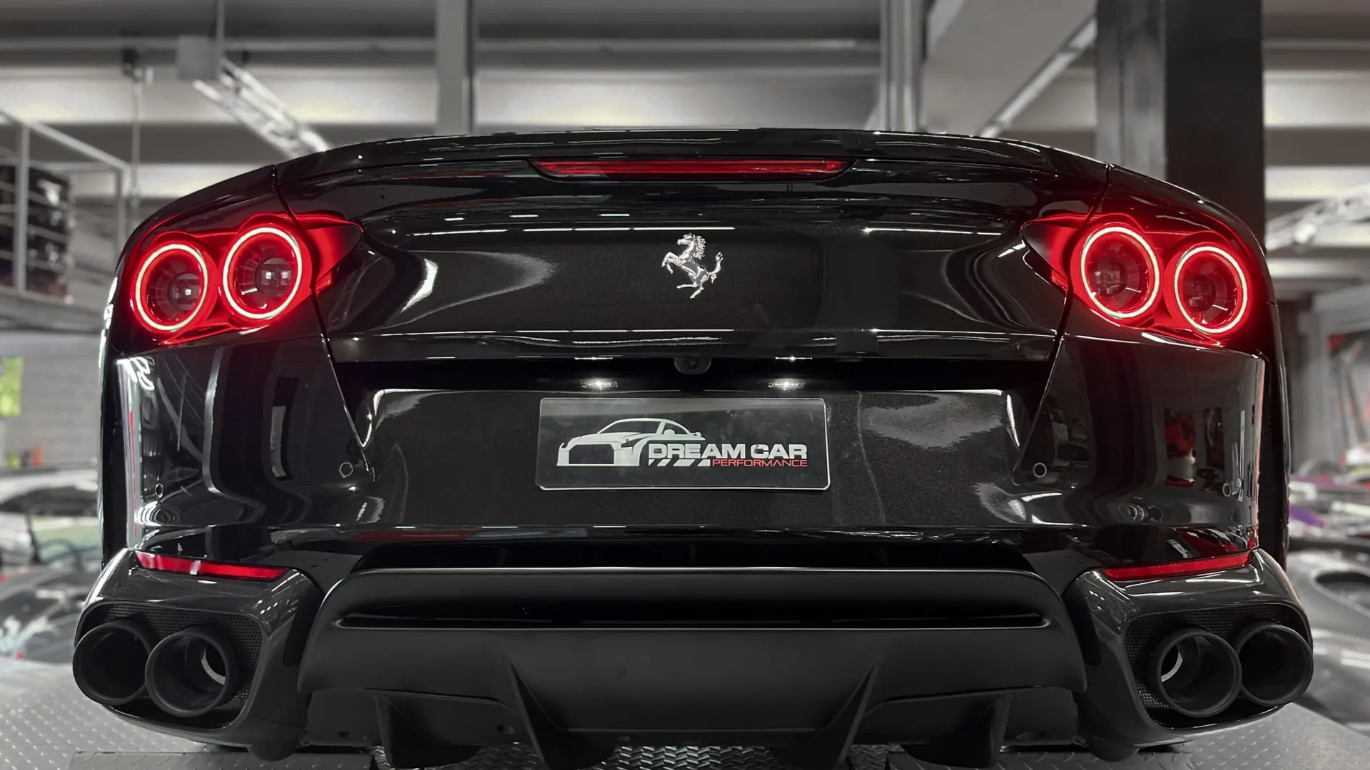 Ferrari 812 — photo 14