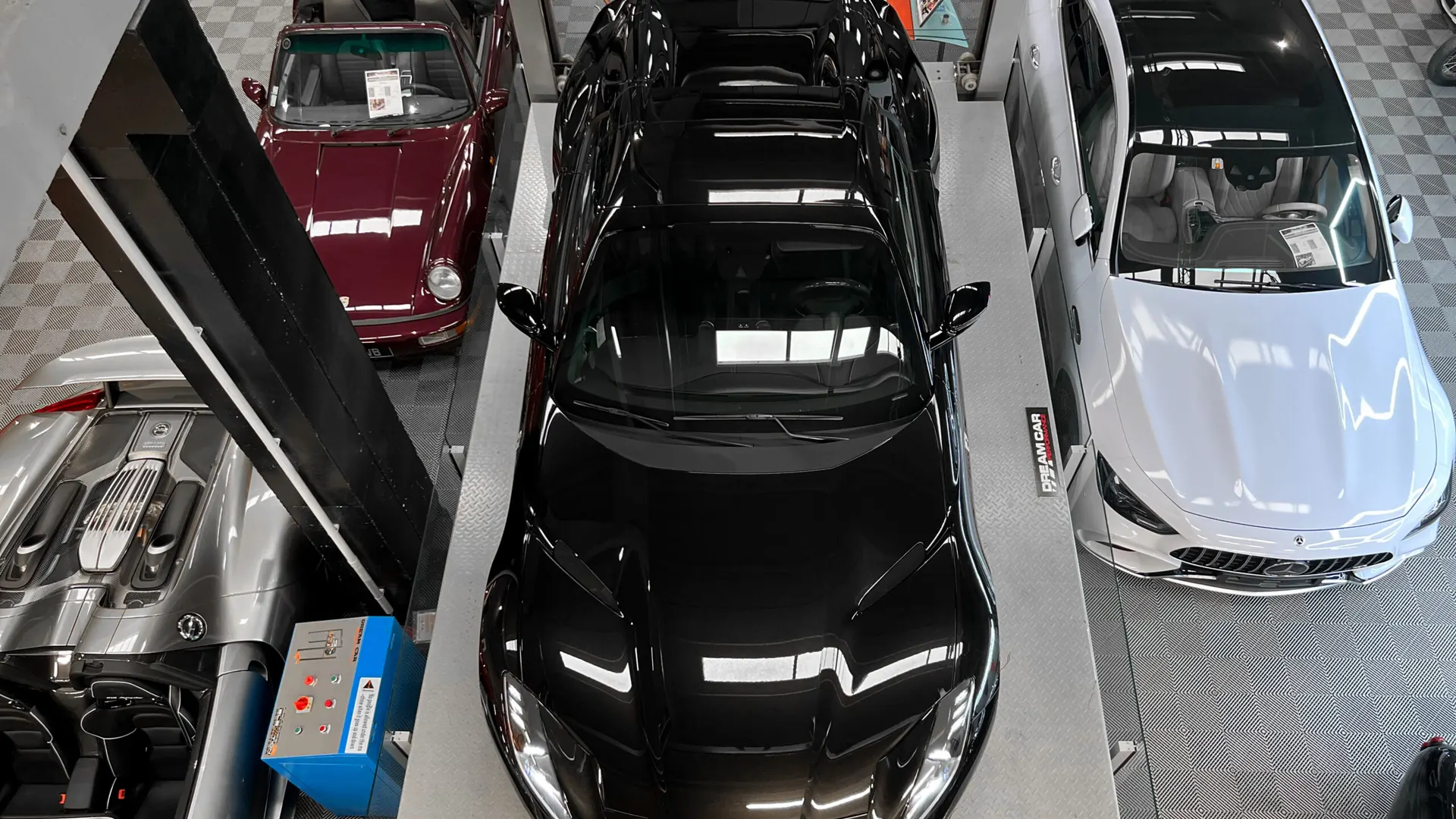 Ferrari 812 — photo 17